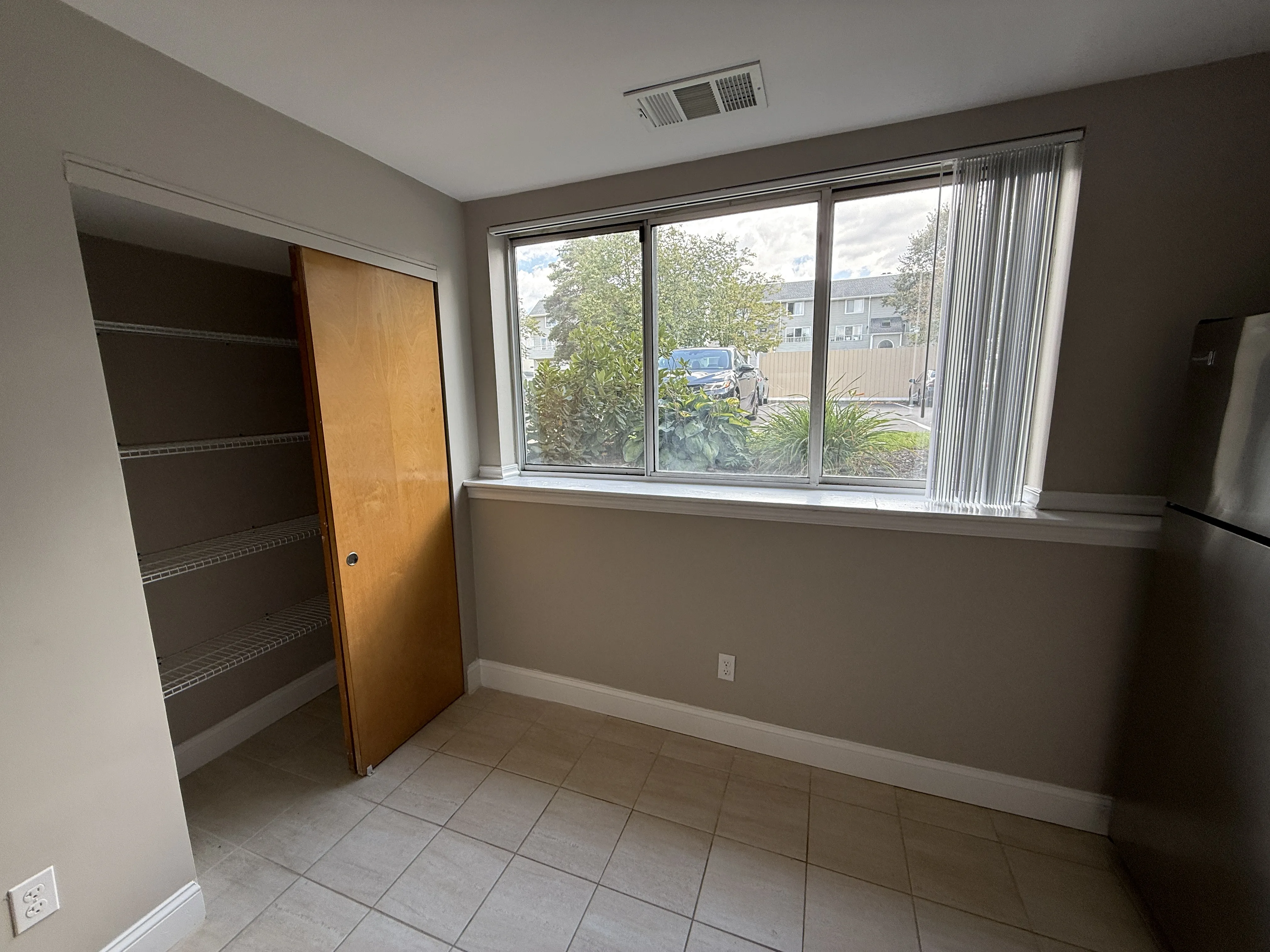 150 North Beacon St, Brighton