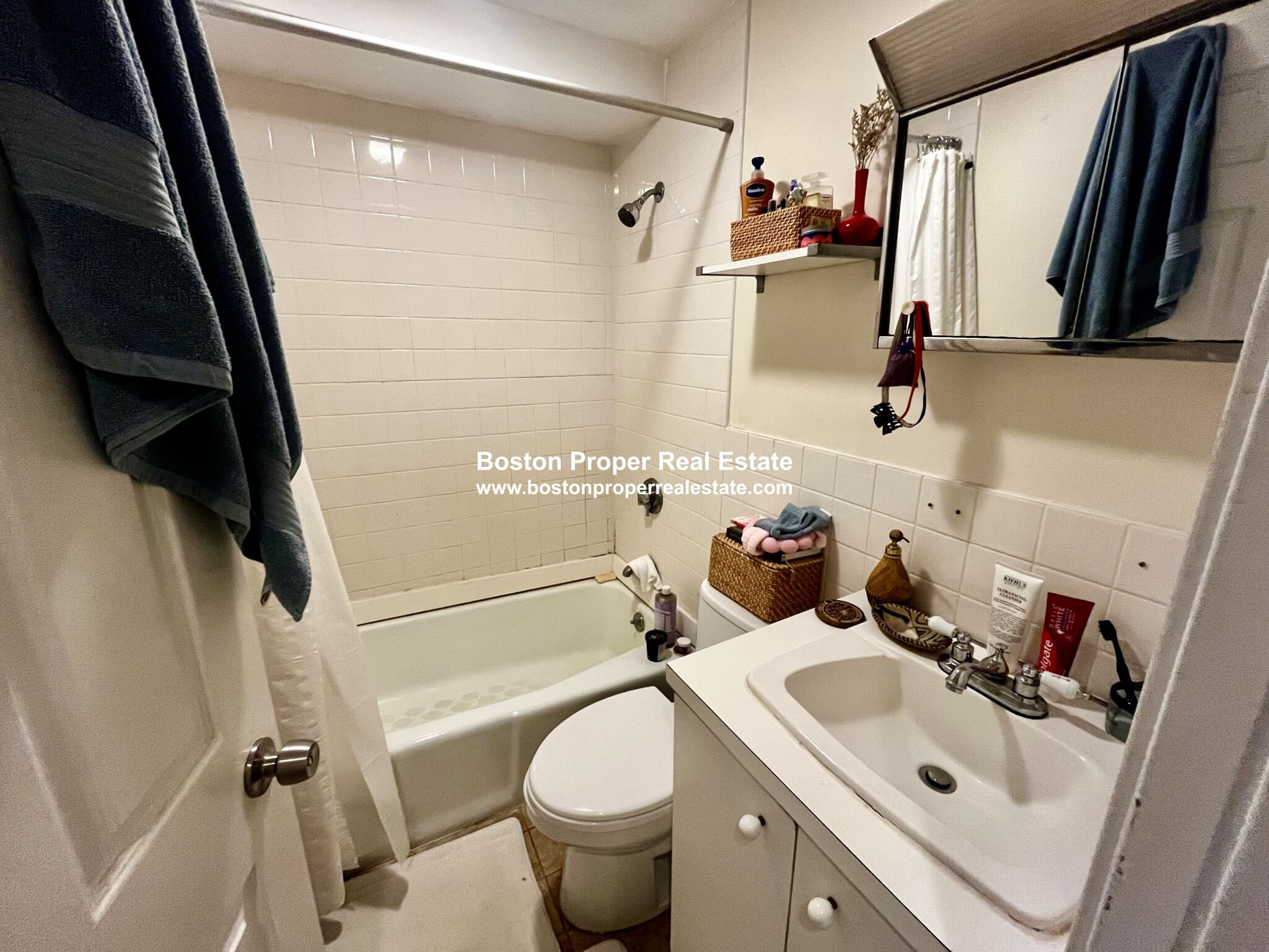 Studio bed, 1 bath apartment for rent at 312 Beacon St Unit 1A, Back Bay — photo 7 of 8