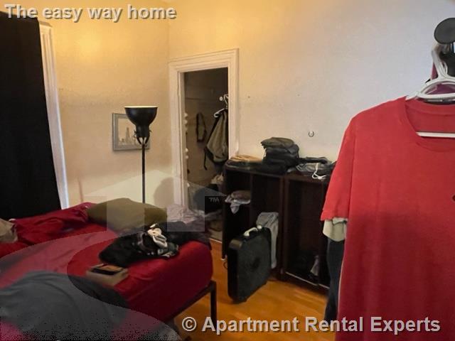 77 Bonair St, Winter Hill