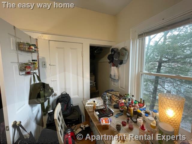 77 Bonair St, Winter Hill