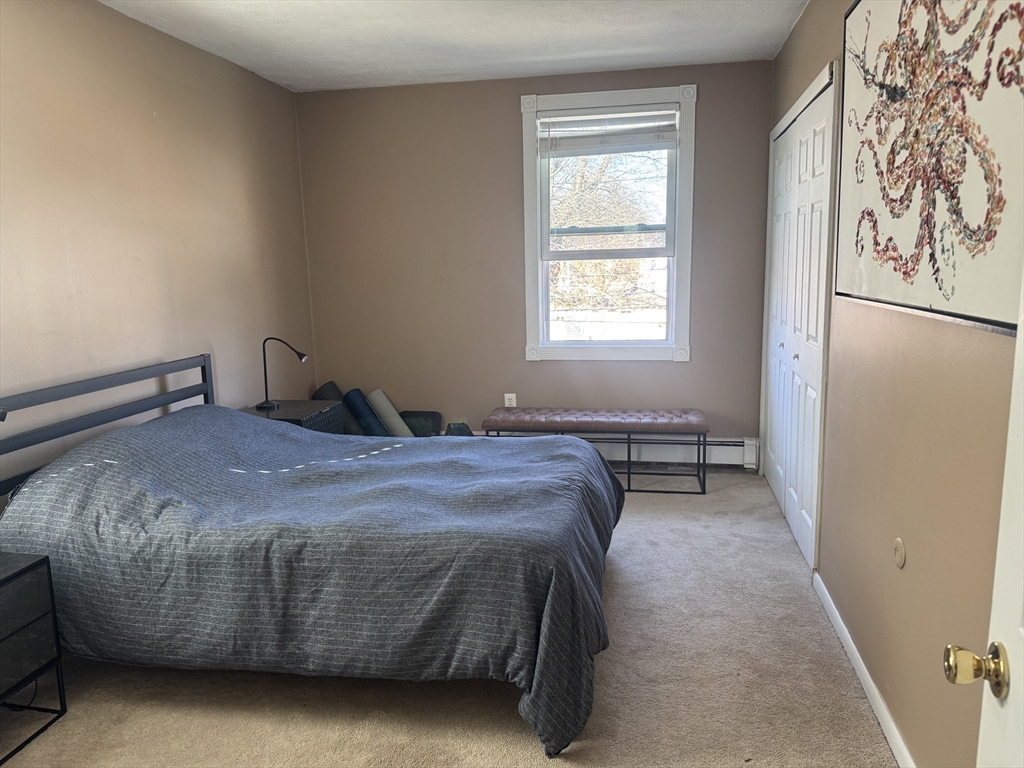 4 Tyndale St, Roslindale