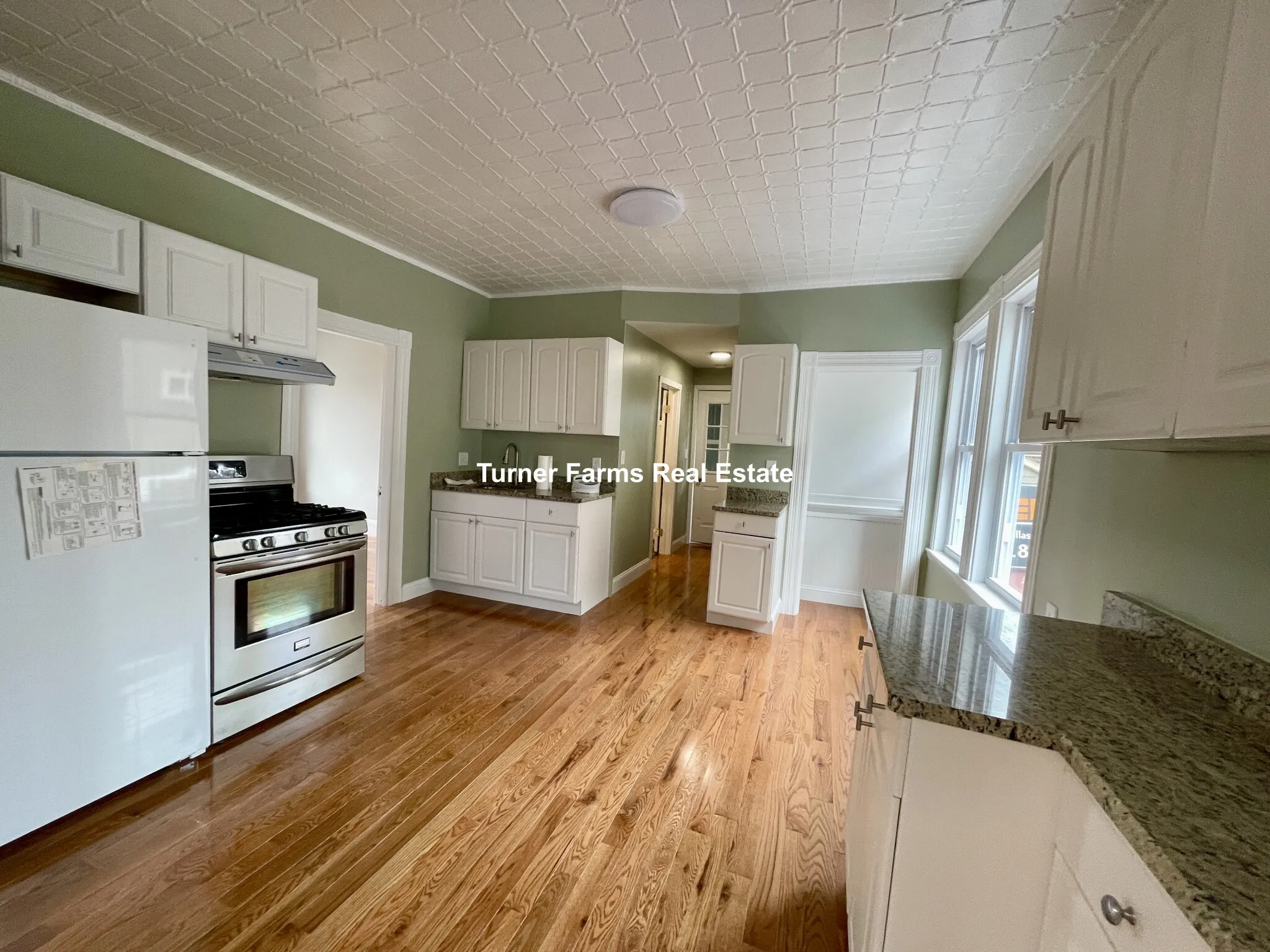 43 Martin St, Medford