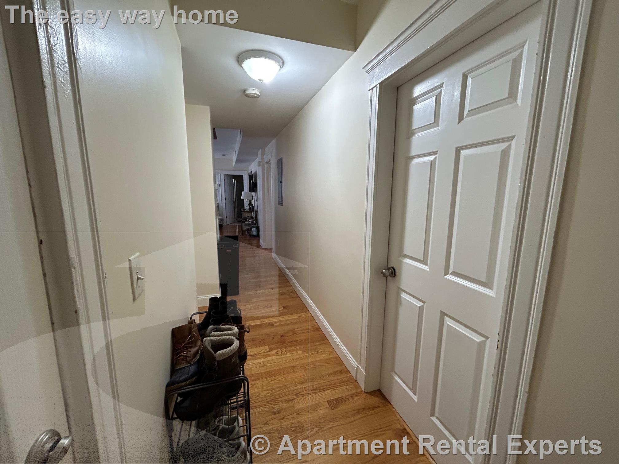 29-31 Belknap St, Teele Square