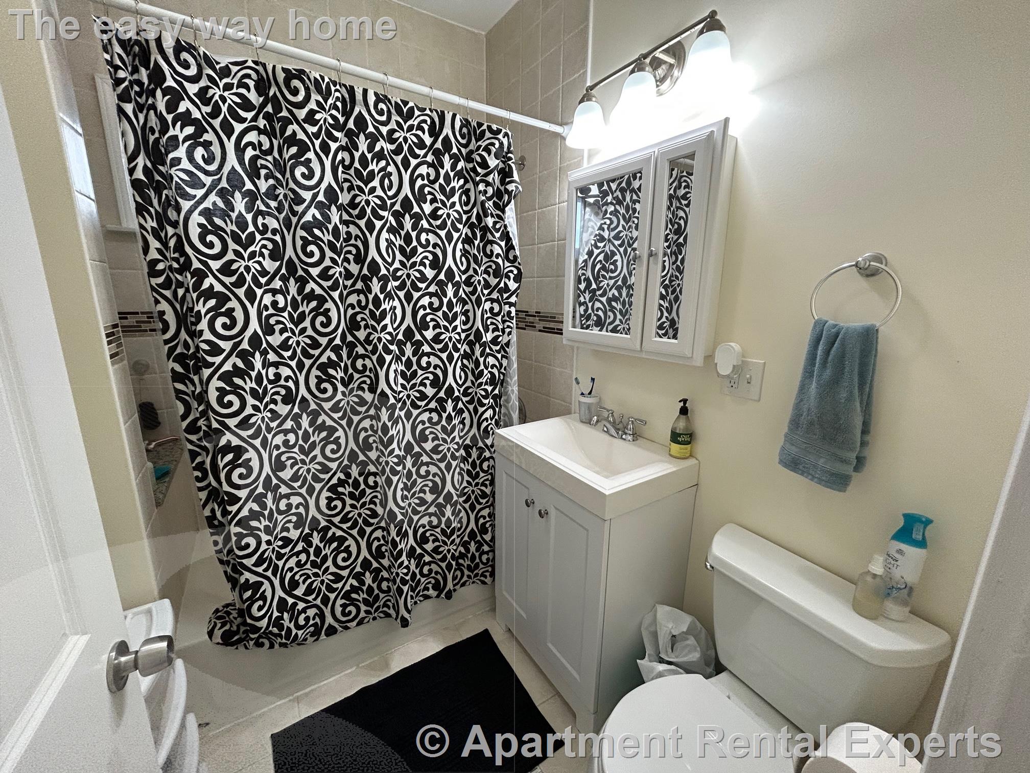 29-31 Belknap St, Teele Square