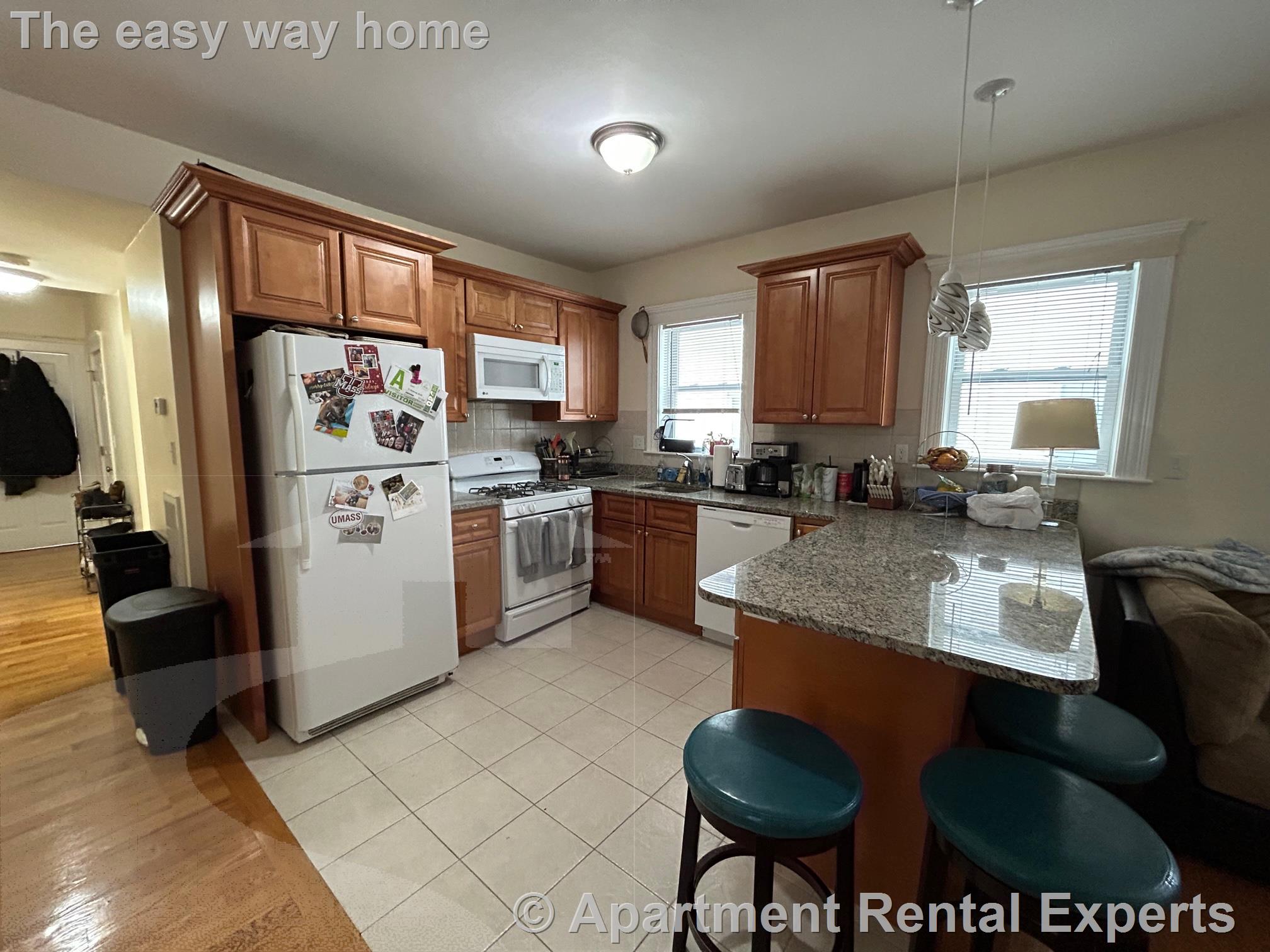 29-31 Belknap St, Teele Square