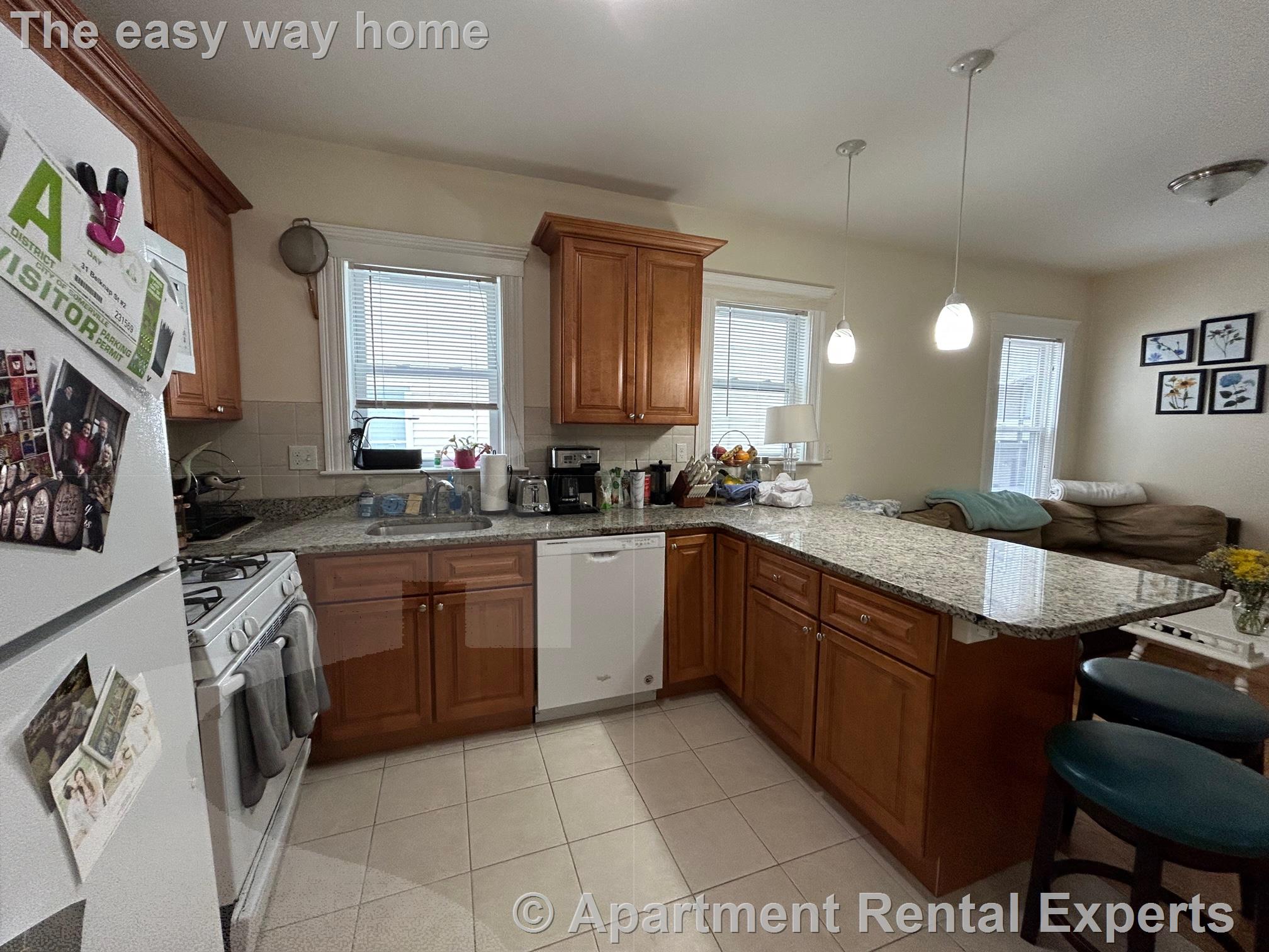 29-31 Belknap St, Teele Square