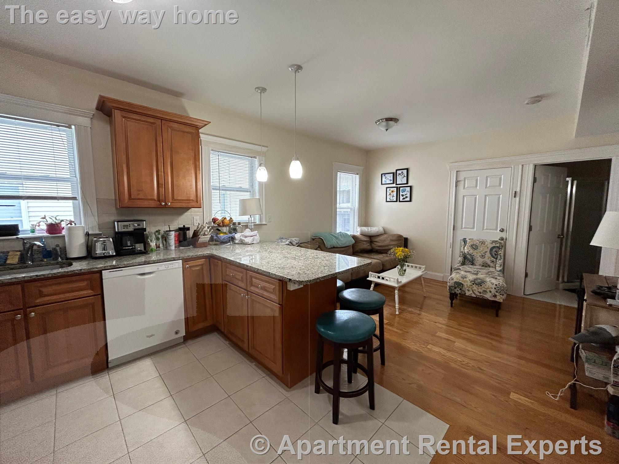 29-31 Belknap St, Teele Square