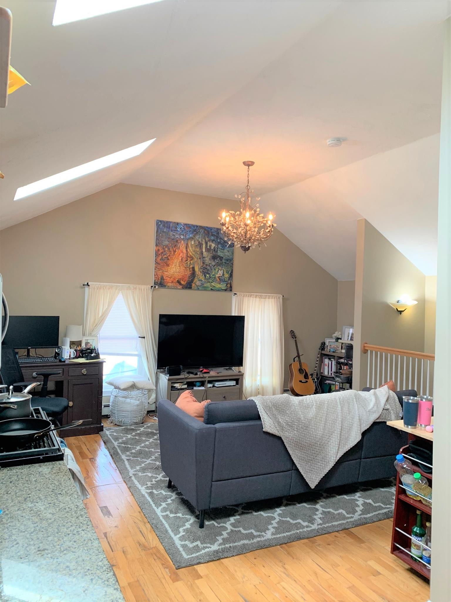 2 bed, 1 bath apartment for rent at 34 Jefferson St Unit 4, East Cambridge