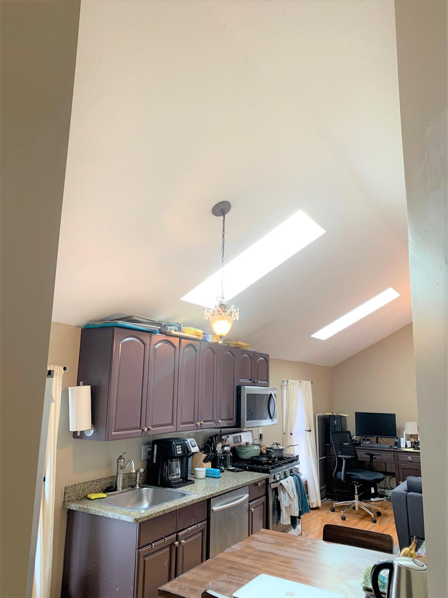 2 bed, 1 bath apartment for rent at 34 Jefferson St Unit 4, East Cambridge — photo 6 of 11
