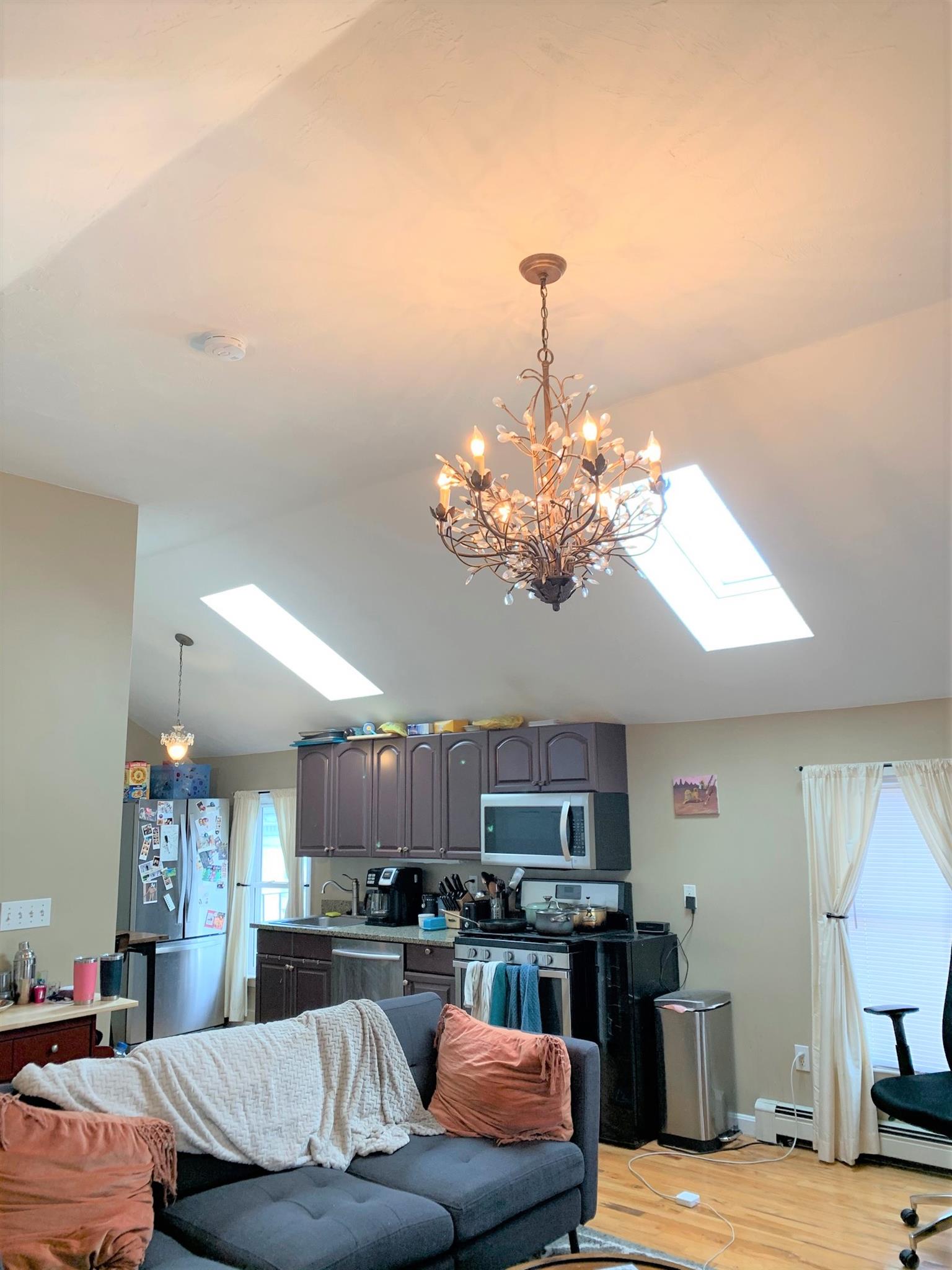 2 bed, 1 bath apartment for rent at 34 Jefferson St Unit 4, East Cambridge — photo 7 of 11
