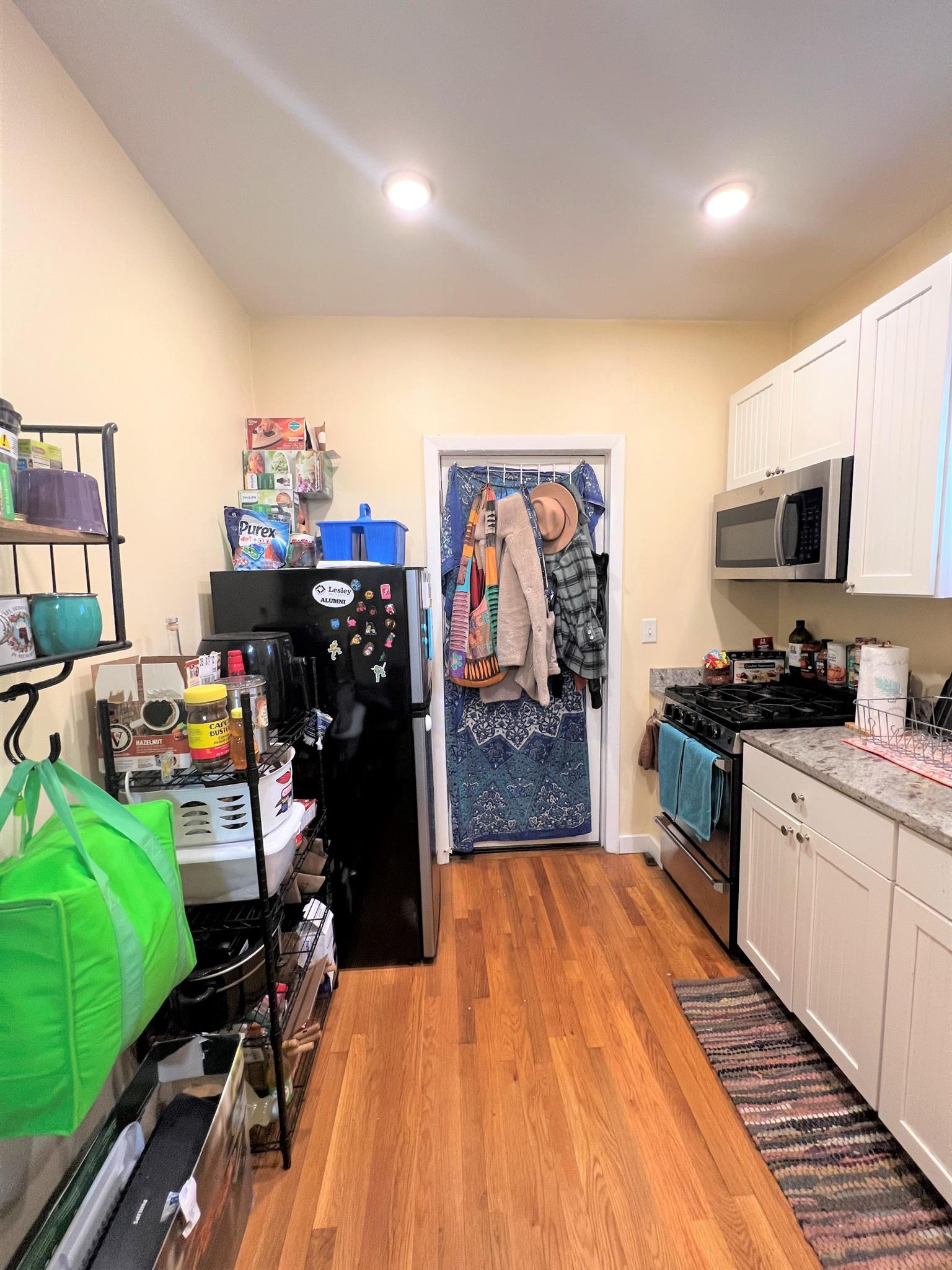 Studio bed, 1 bath apartment for rent at 2 Otis St Unit 3, East Somerville — photo 9 of 11