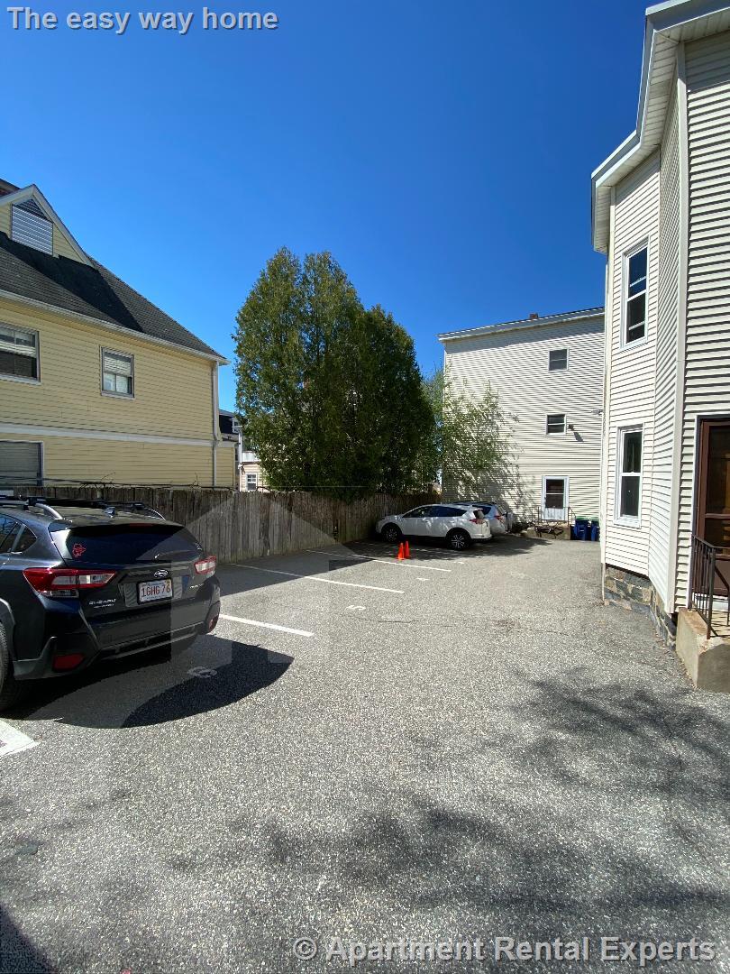 217 Holland St, Davis Square