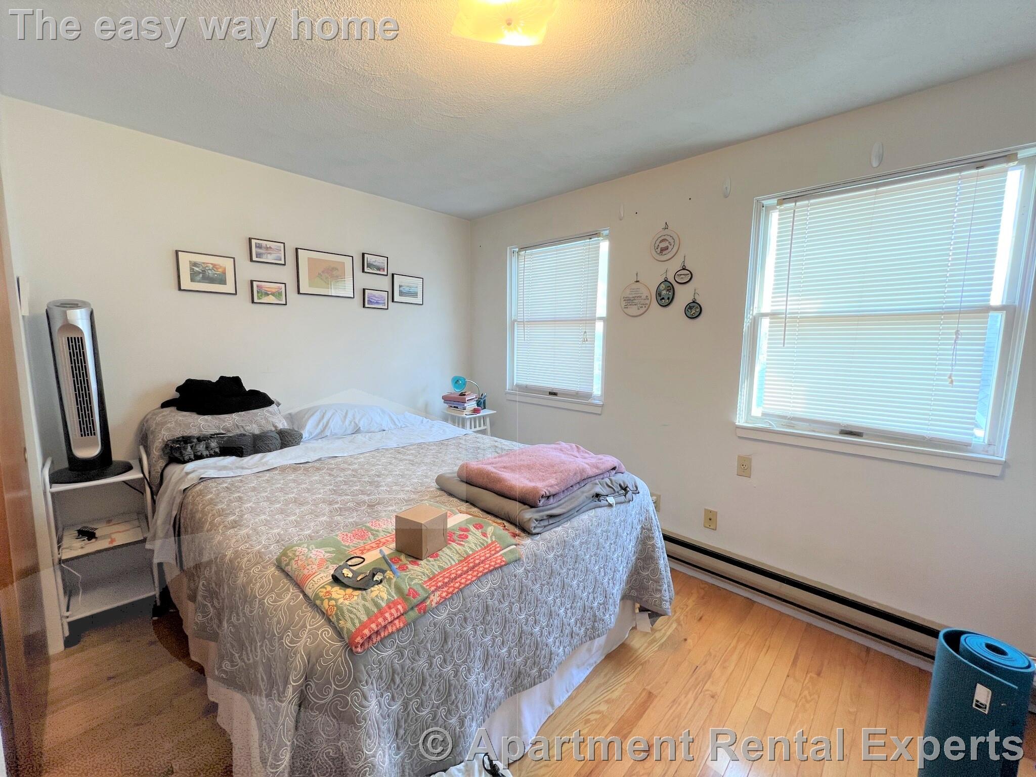 217 Holland St, Davis Square