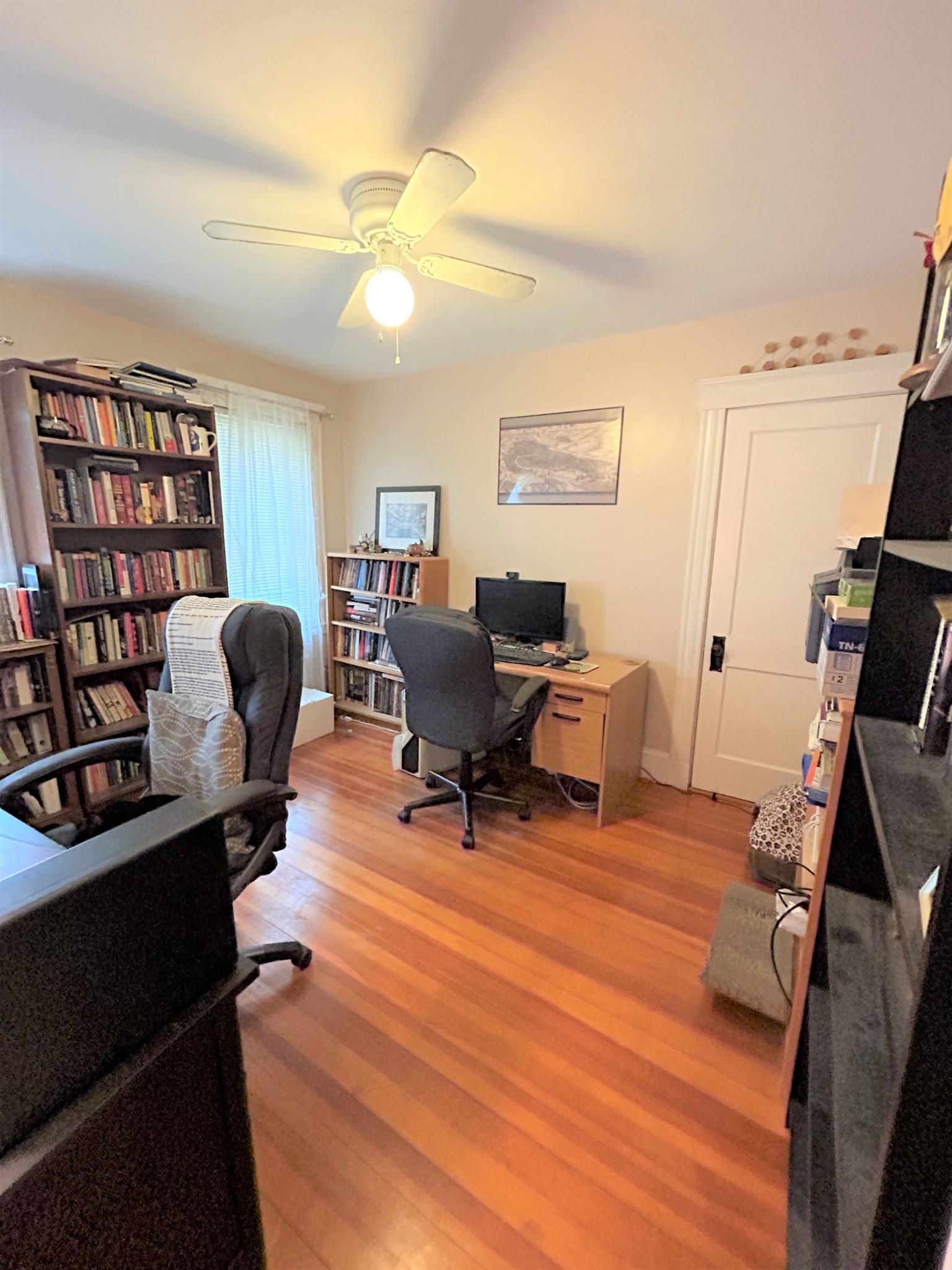 2.5 bed, 1 bath apartment for rent at 8 Valley St Unit 8, Medford — photo 13 of 16