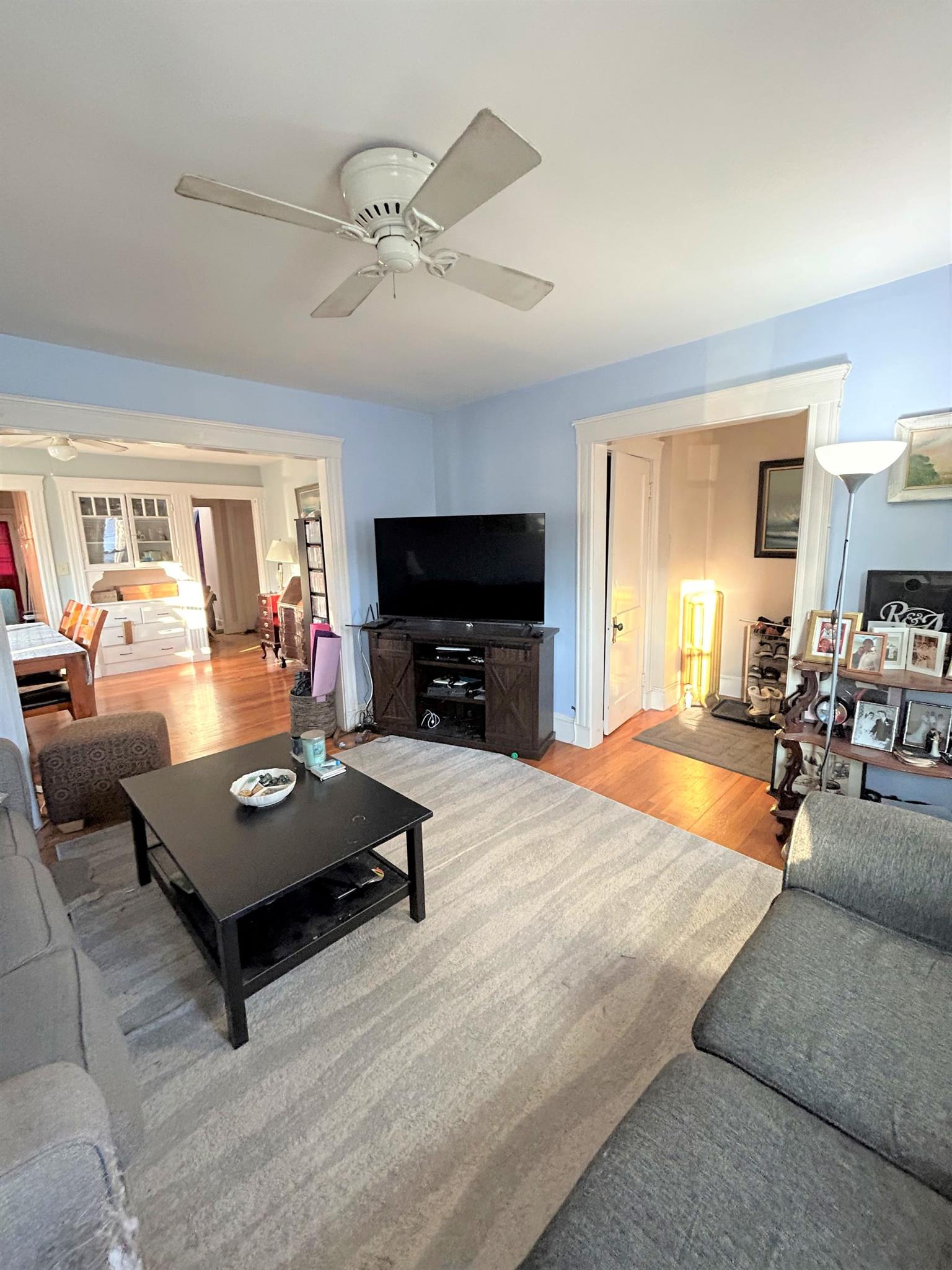 2.5 bed, 1 bath apartment for rent at 8 Valley St Unit 8, Medford