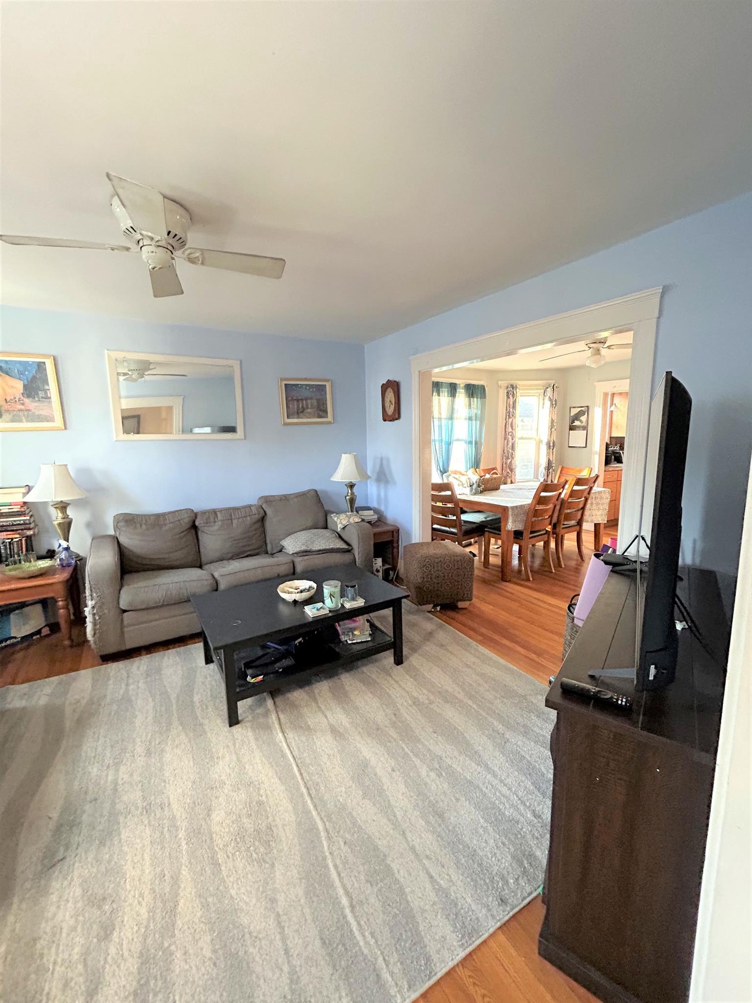 2.5 bed, 1 bath apartment for rent at 8 Valley St Unit 8, Medford — photo 2 of 16