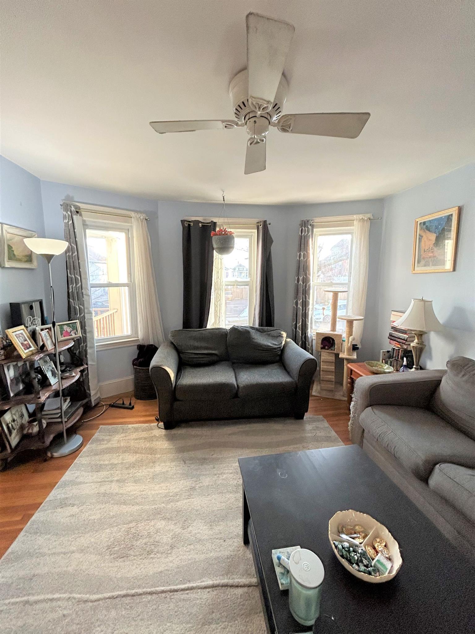 2.5 bed, 1 bath apartment for rent at 8 Valley St Unit 8, Medford — photo 4 of 16