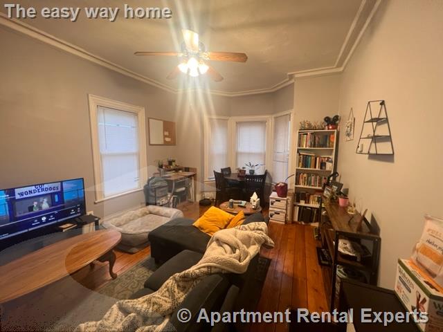 77 Bonair St, Winter Hill