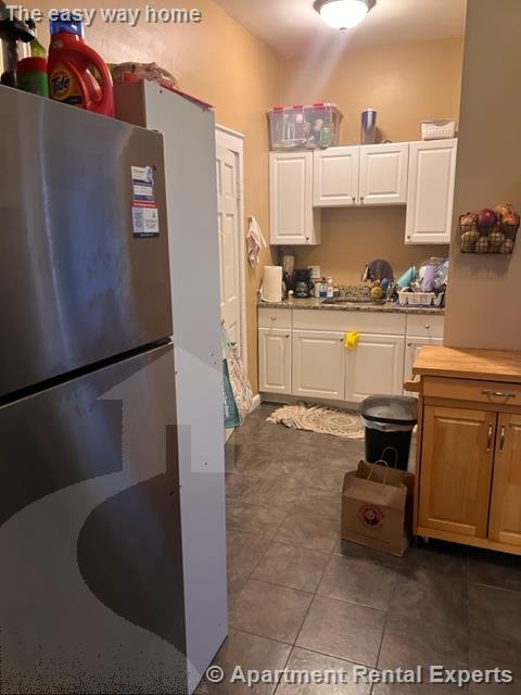 77 Bonair St, Winter Hill