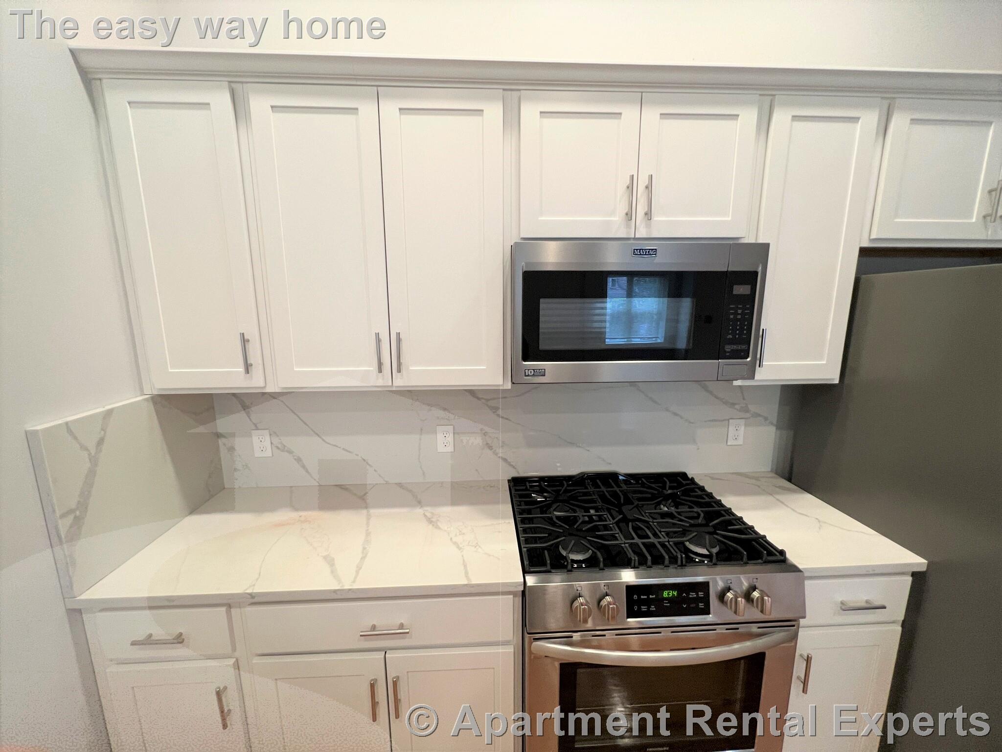 126 Cross St, East Somerville