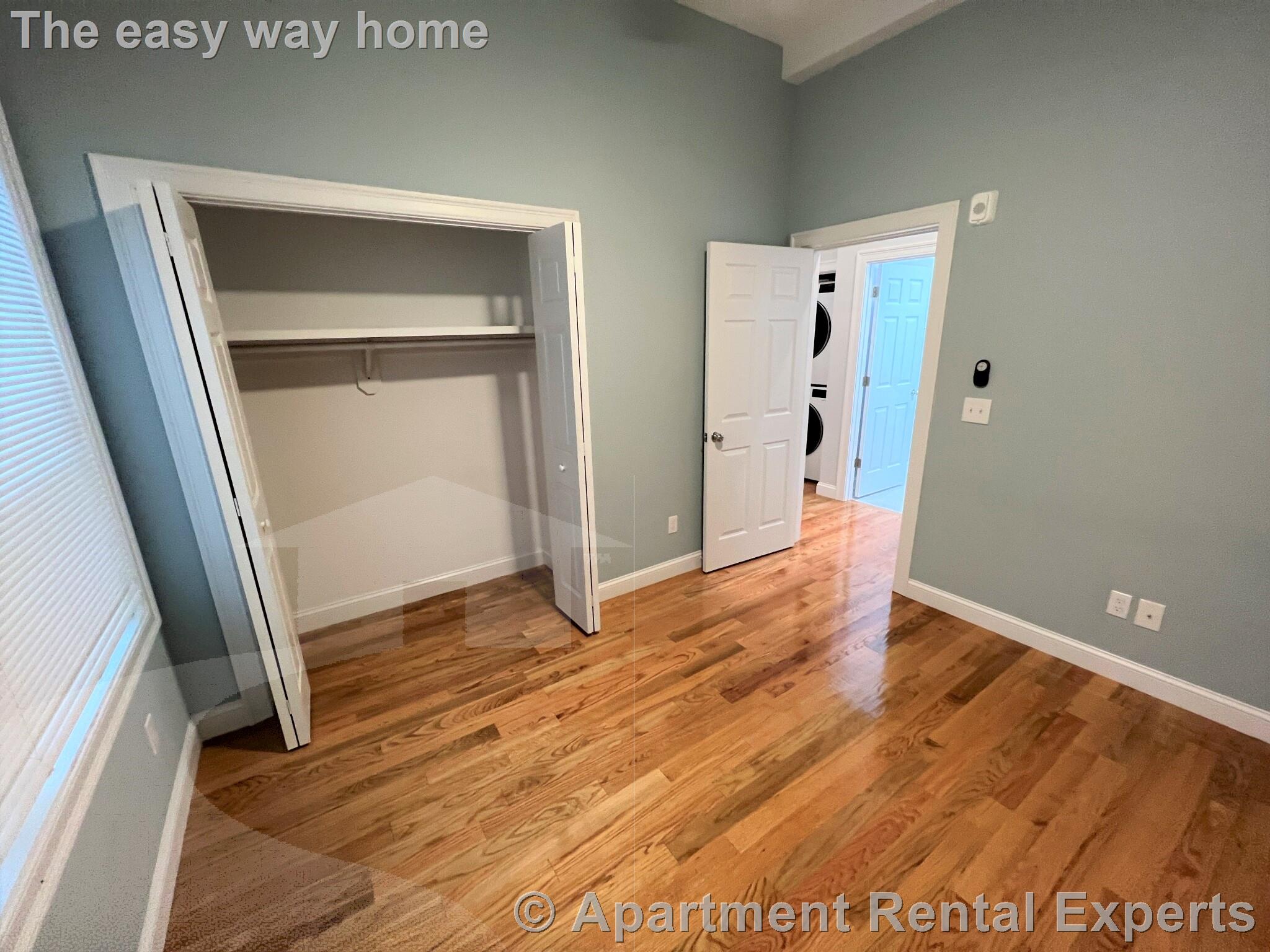 126 Cross St, East Somerville