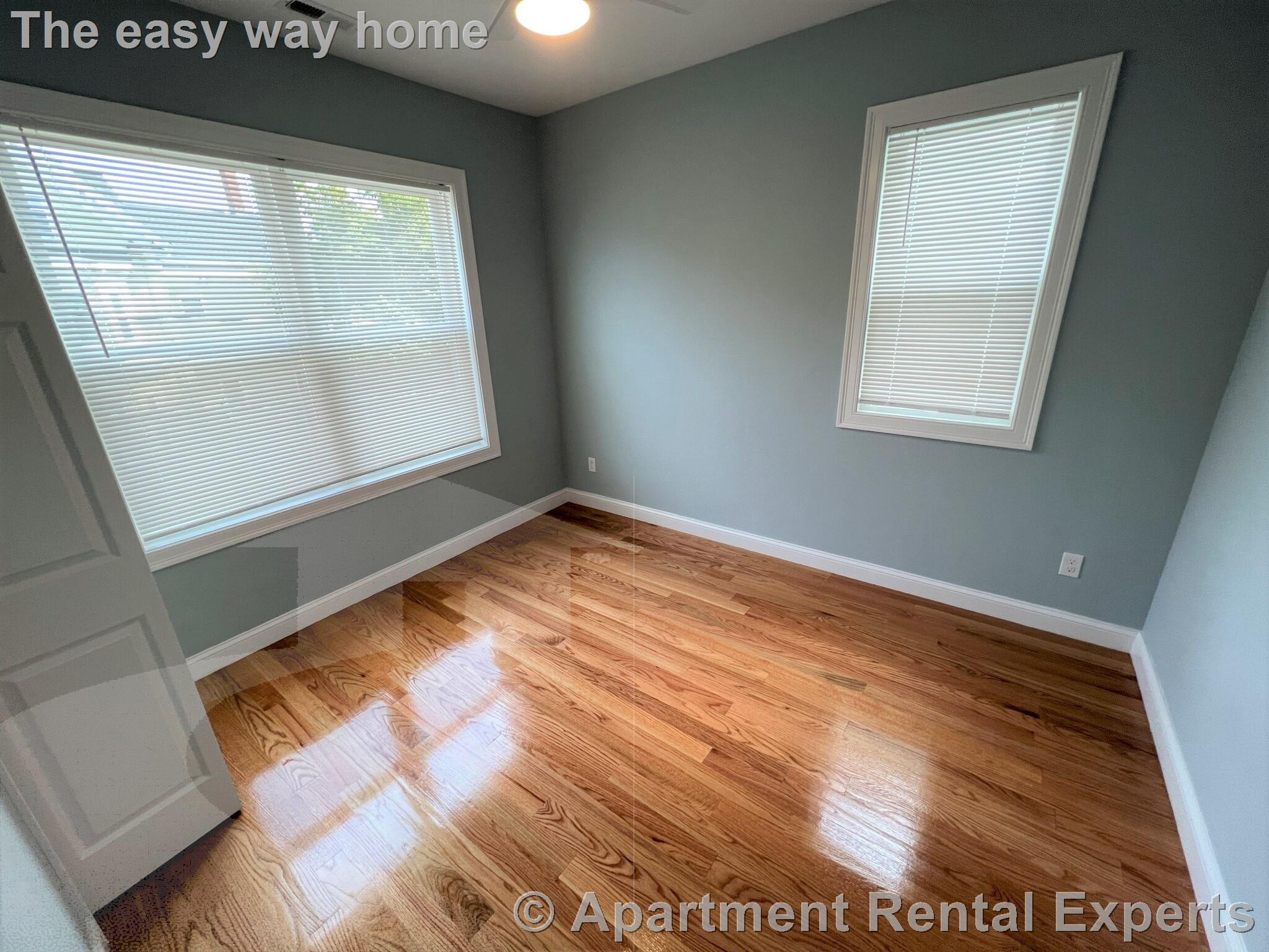 126 Cross St, East Somerville