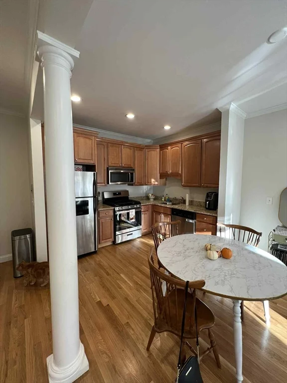 441 Bunker Hill St, Charlestown