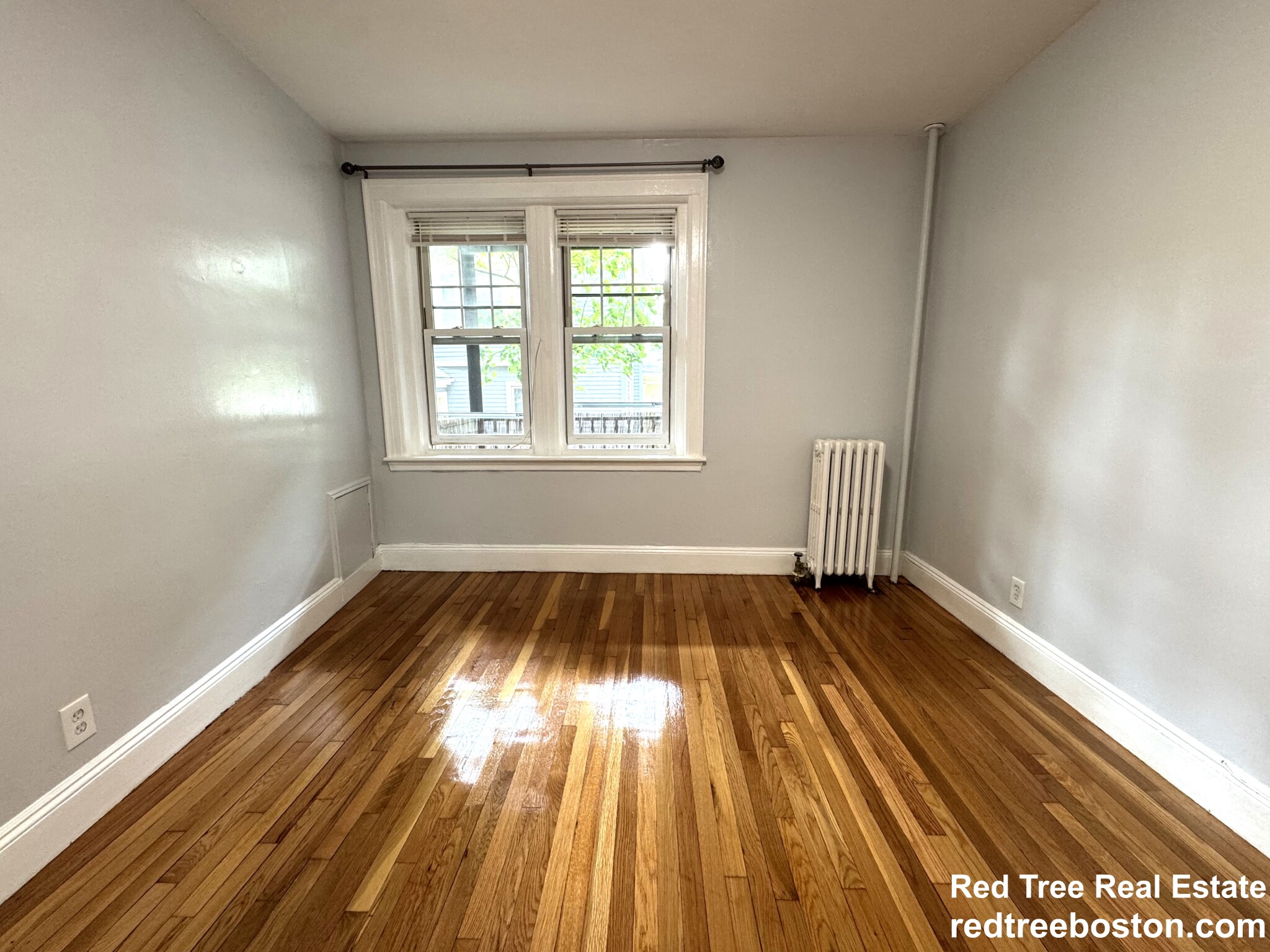 52 Strathmore Rd, Brighton