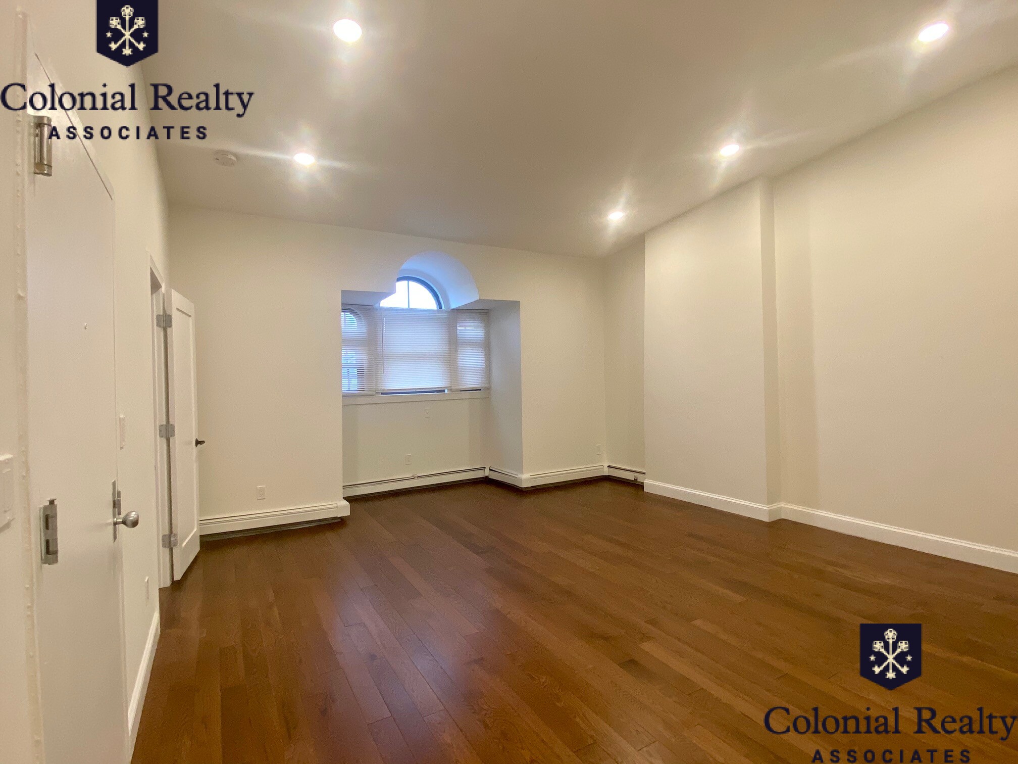 523 Massachusetts Ave, South End