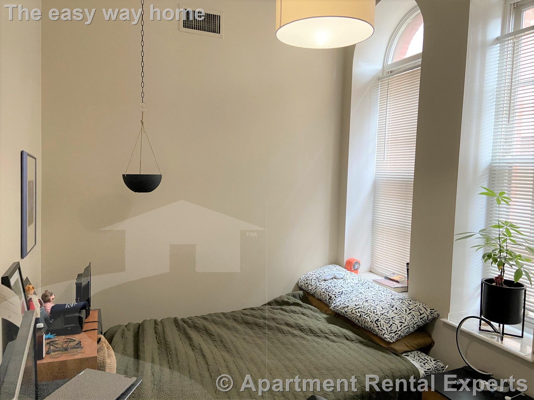 17 Bow St, Union Square