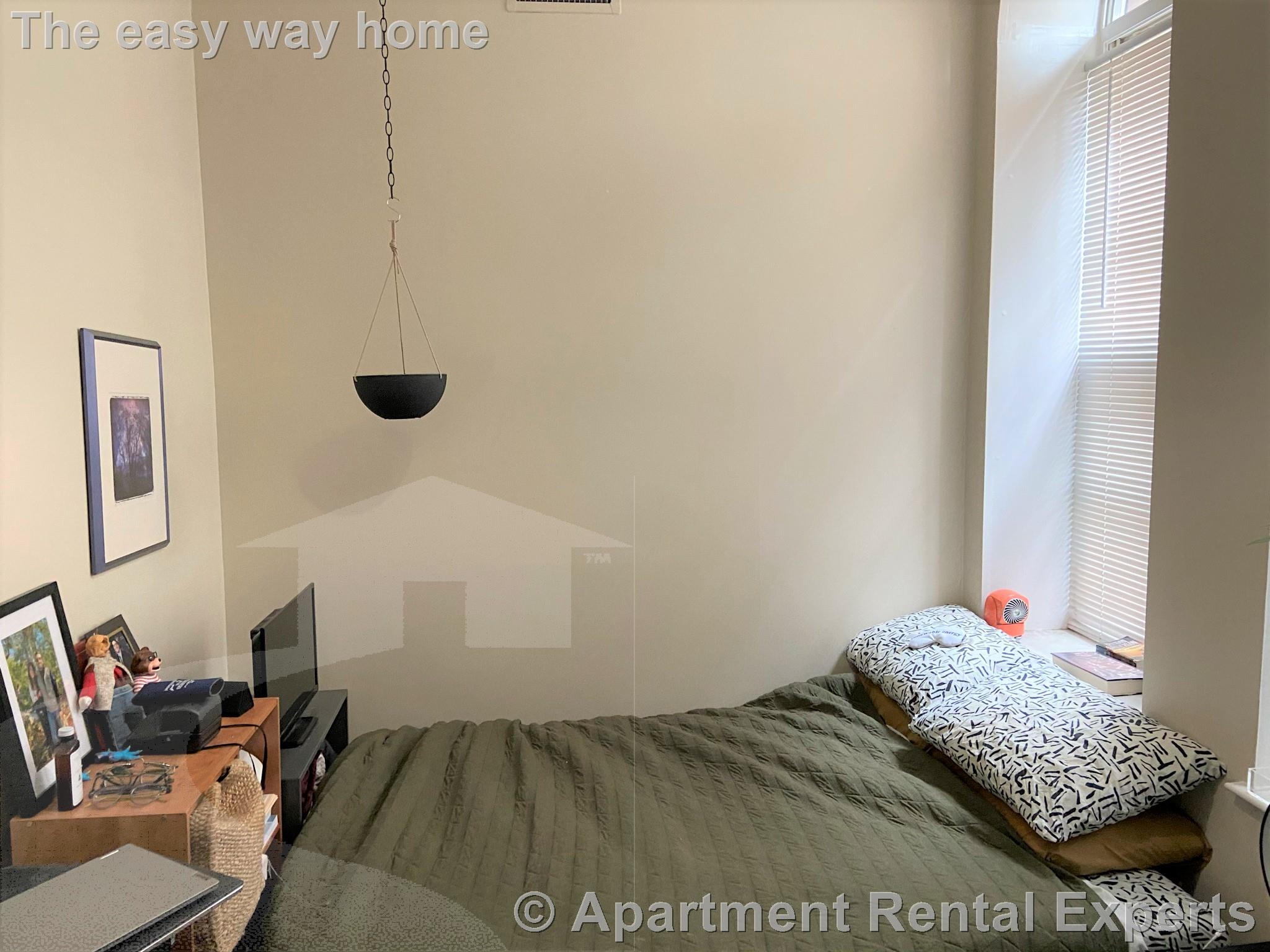 17 Bow St, Union Square