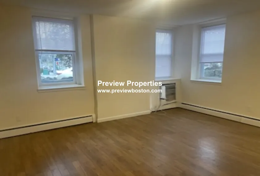 2018 Commonwealth Ave, Brighton