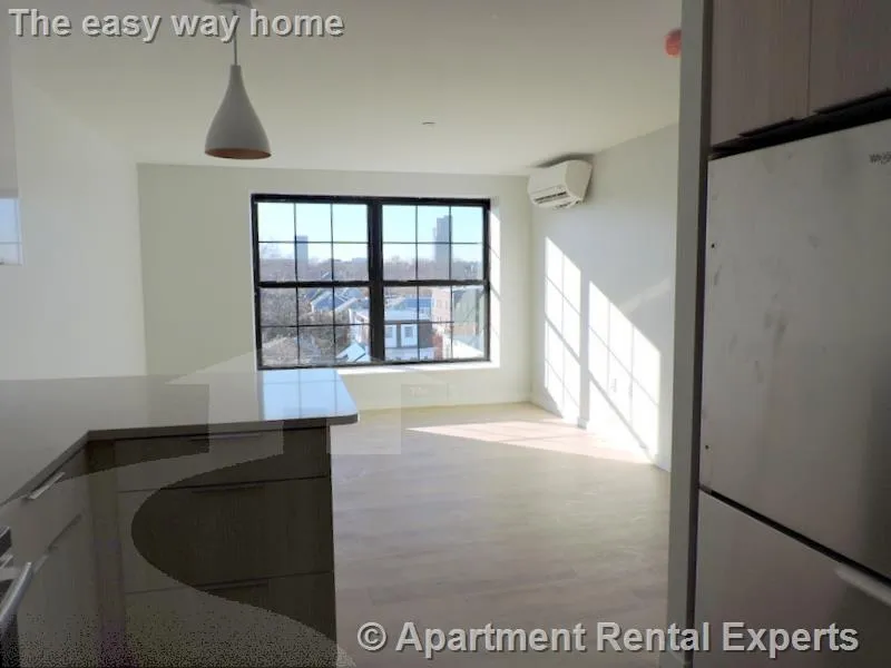 10 Soden St, Central Square