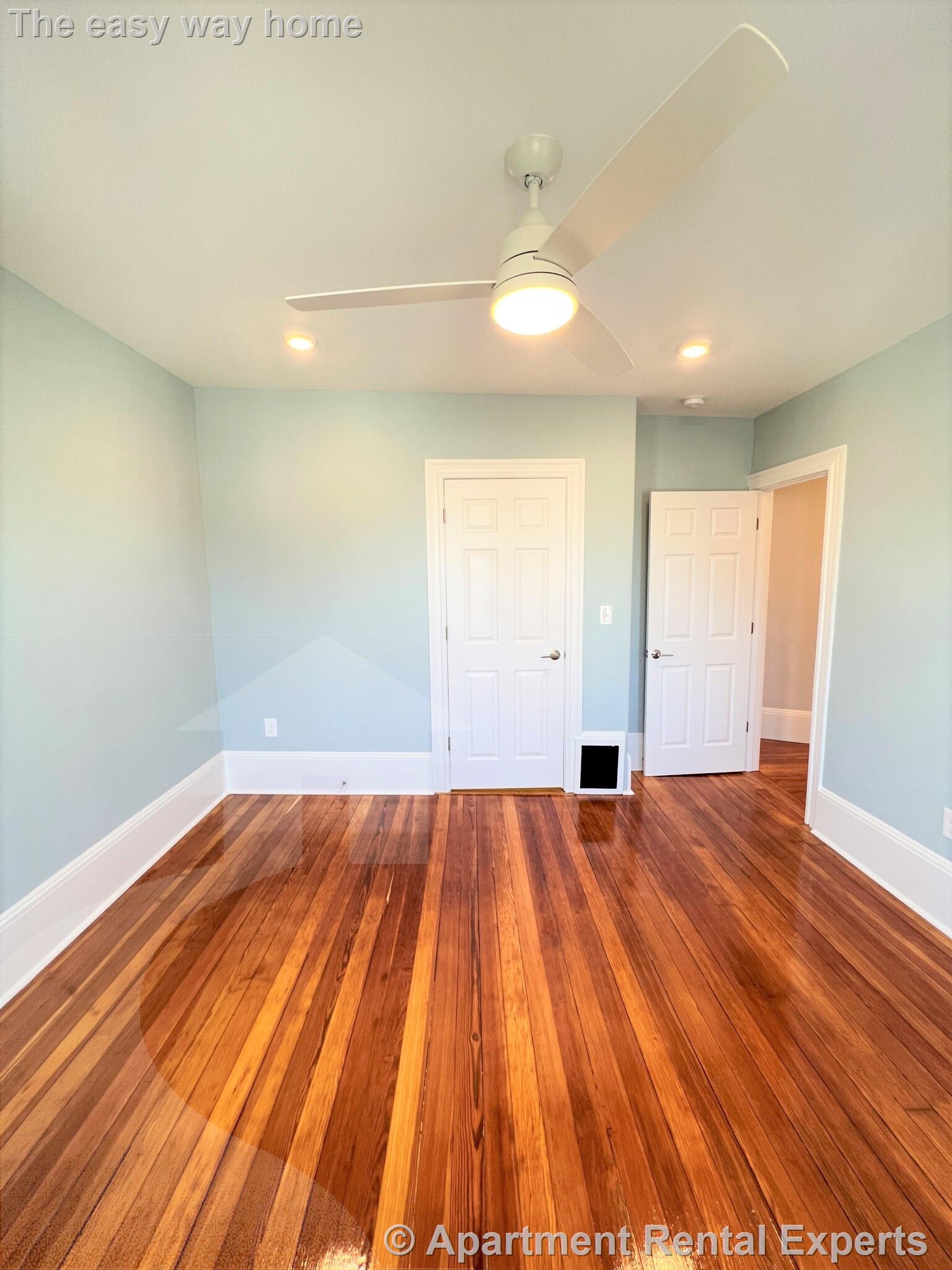 3 Mossland St, Porter Square