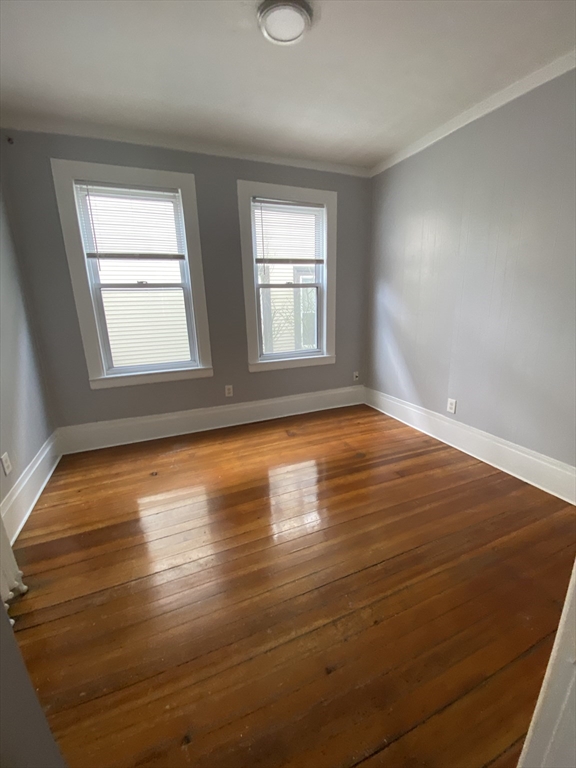 19 Coral Av, Winthrop