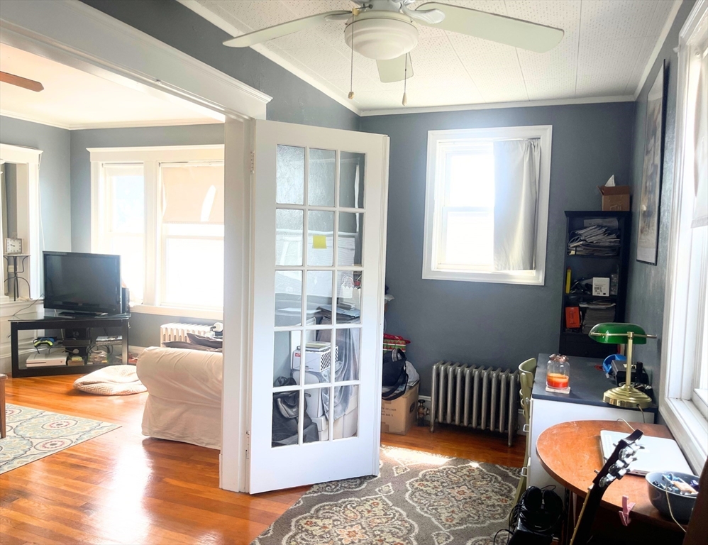 174 Ocean Ave West, Salem