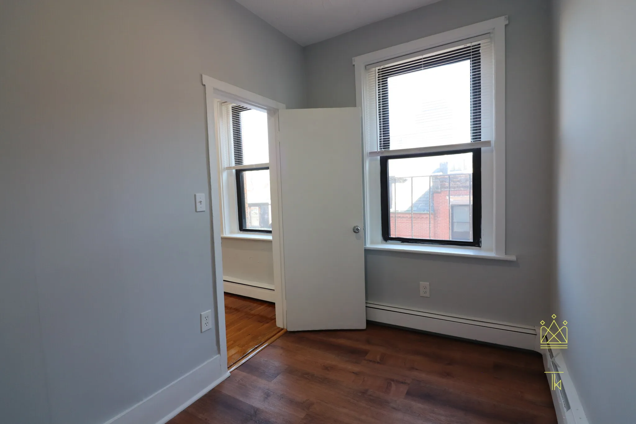 39 Irving St, Beacon Hill