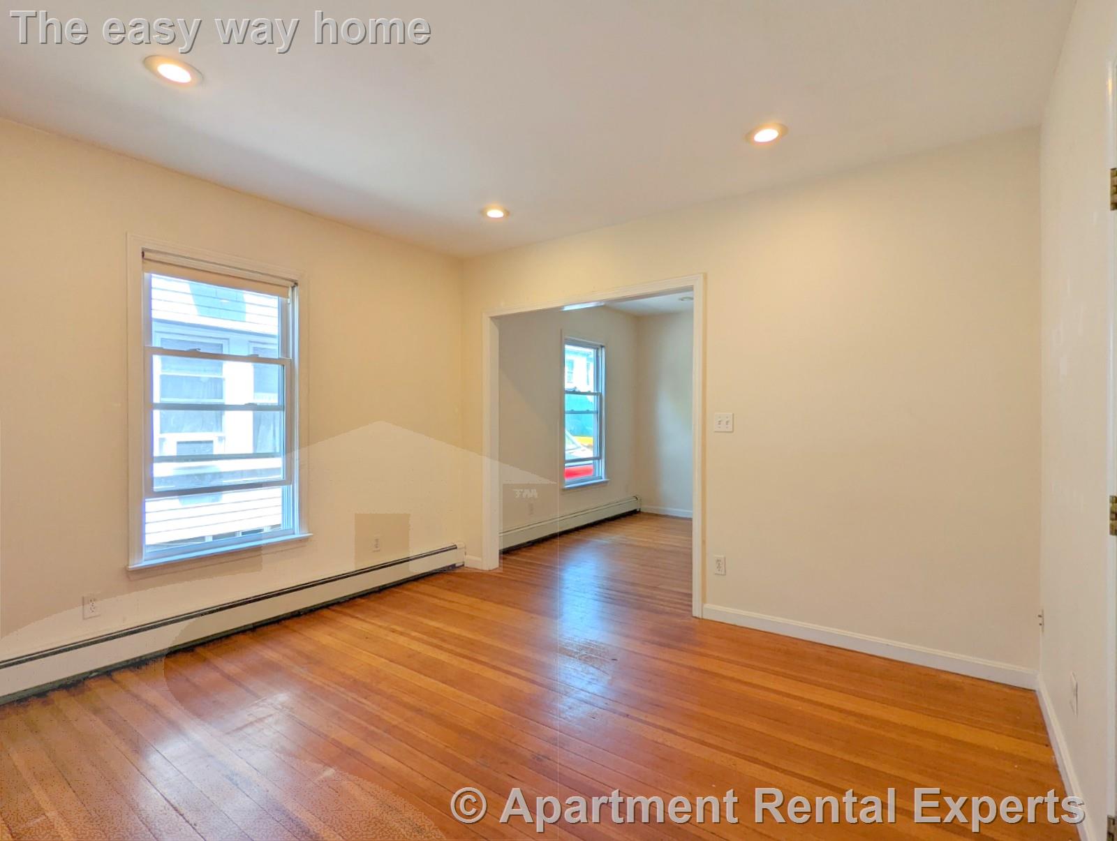 7 Locke St, Davis Square