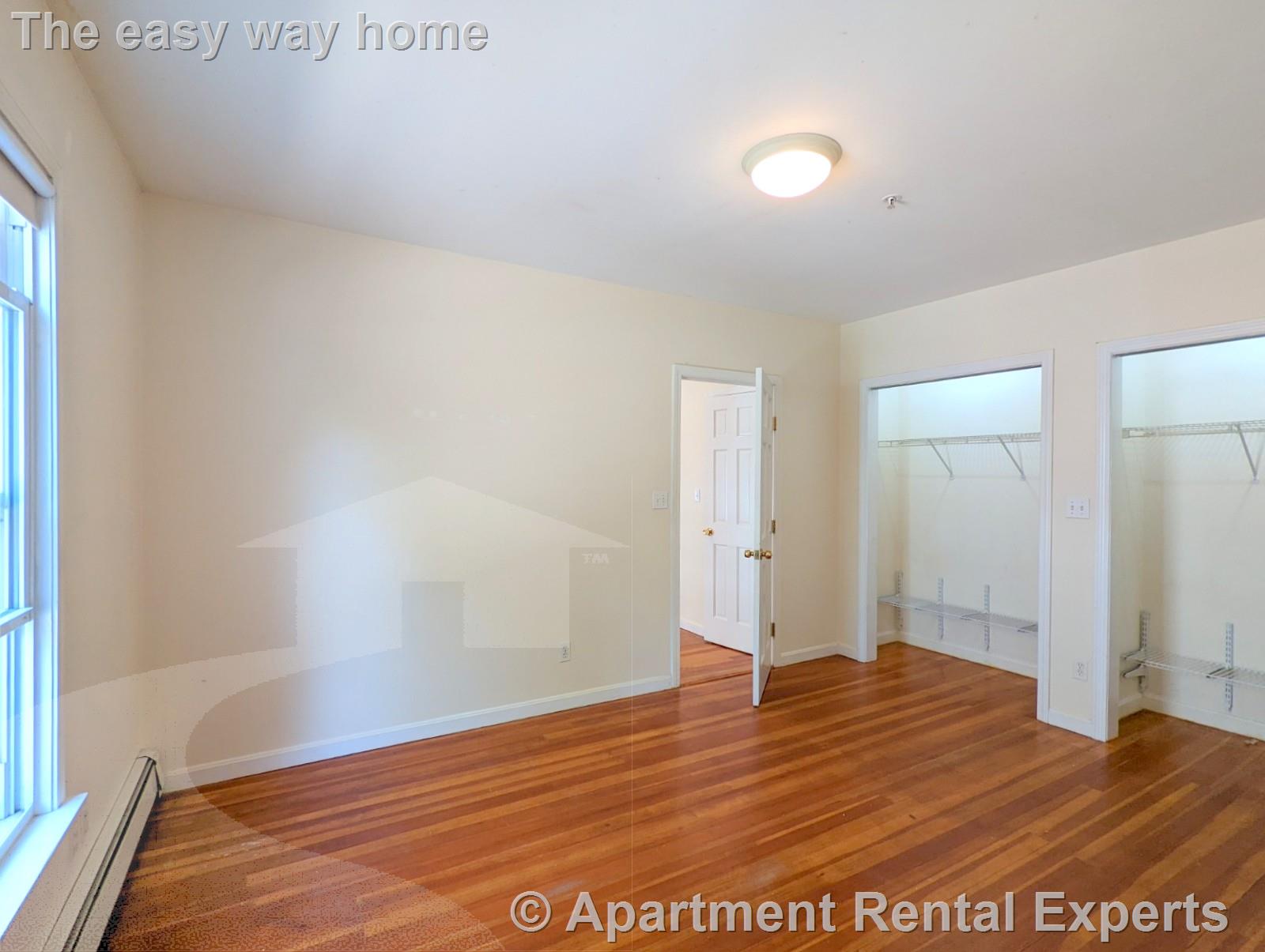 7 Locke St, Davis Square