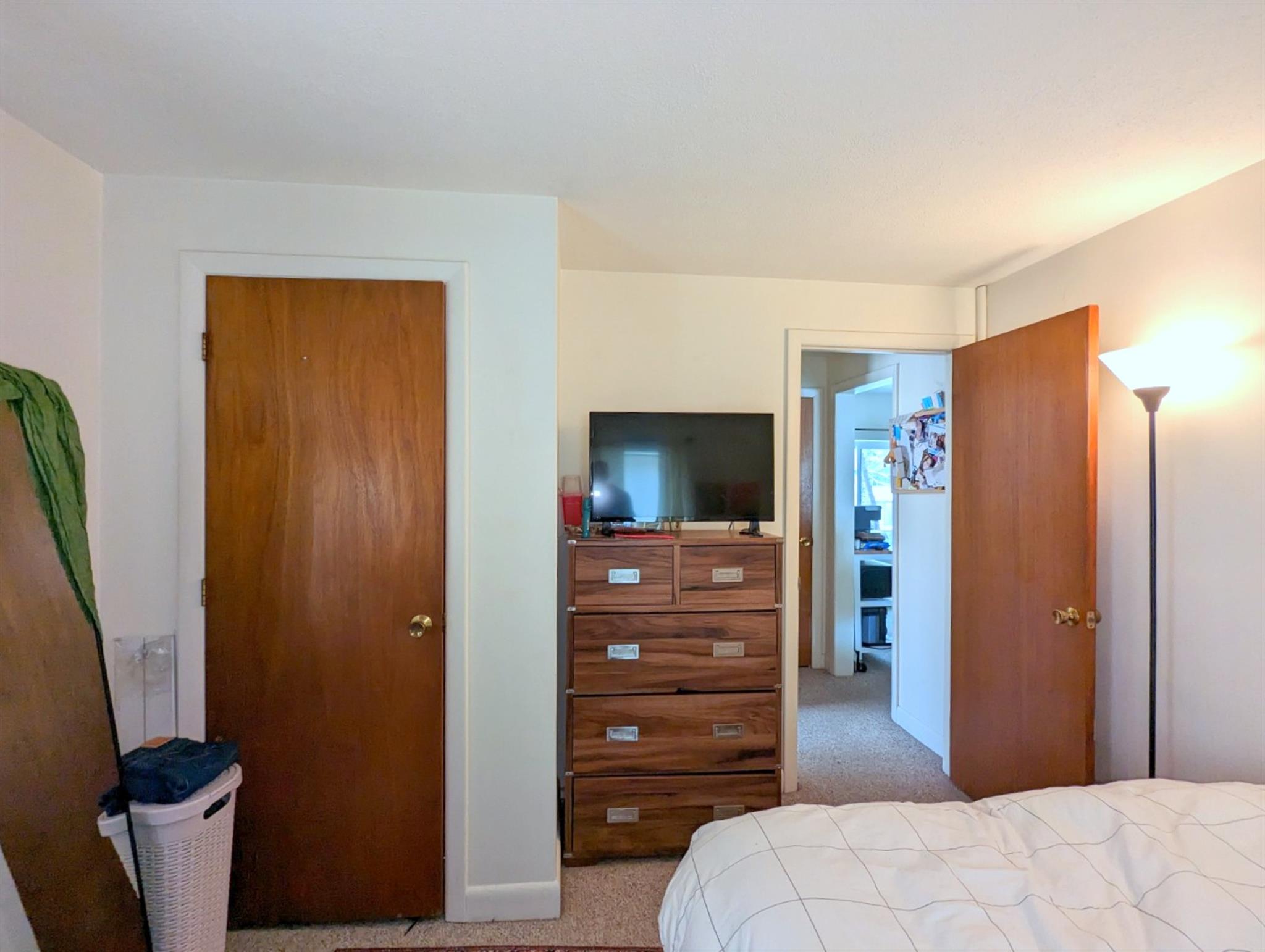 1 bed, 1 bath apartment for rent at 1003 Massachusetts Ave Unit 2, Arlington — photo 8 of 9