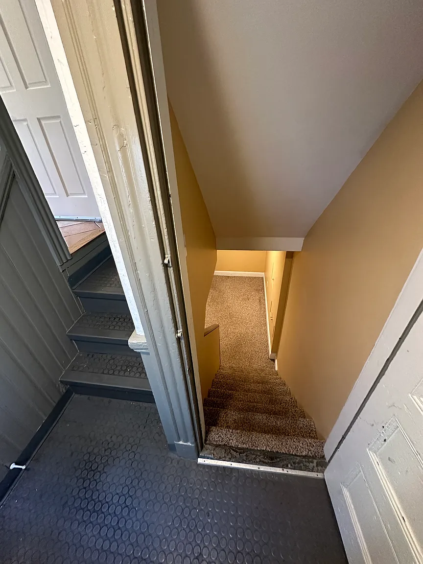 28 Montfern Ave, Brighton