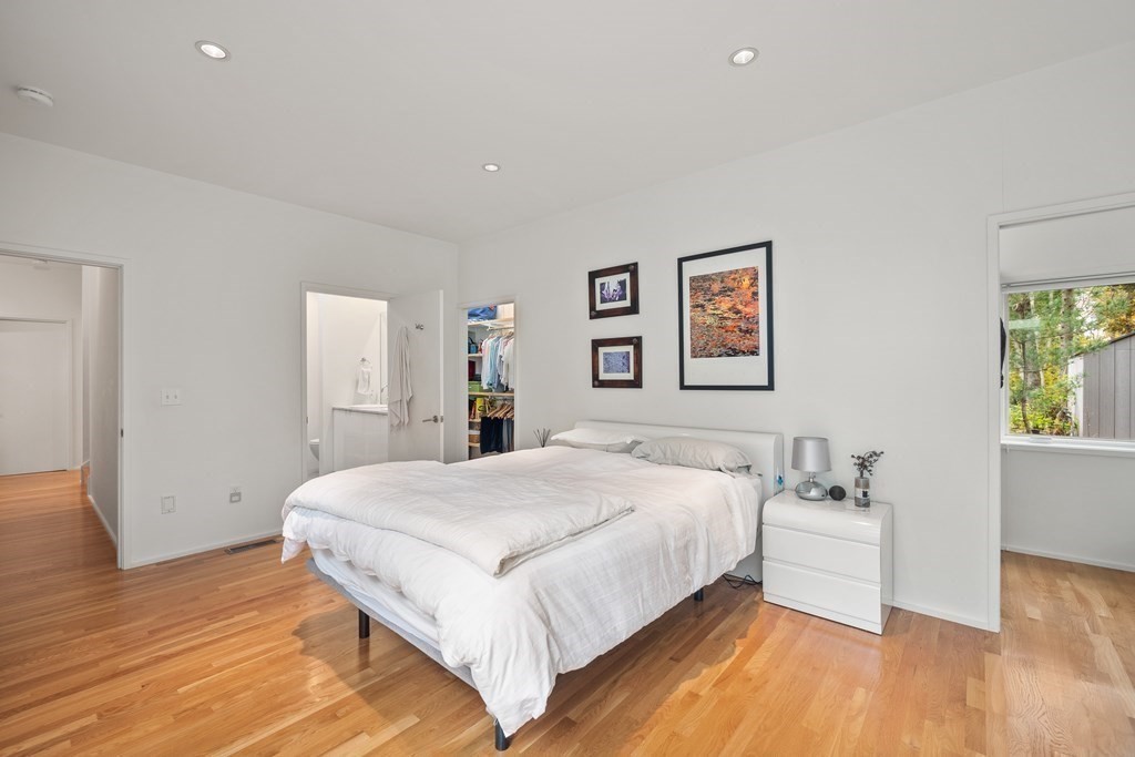 35 Thornberry Rd, Winchester