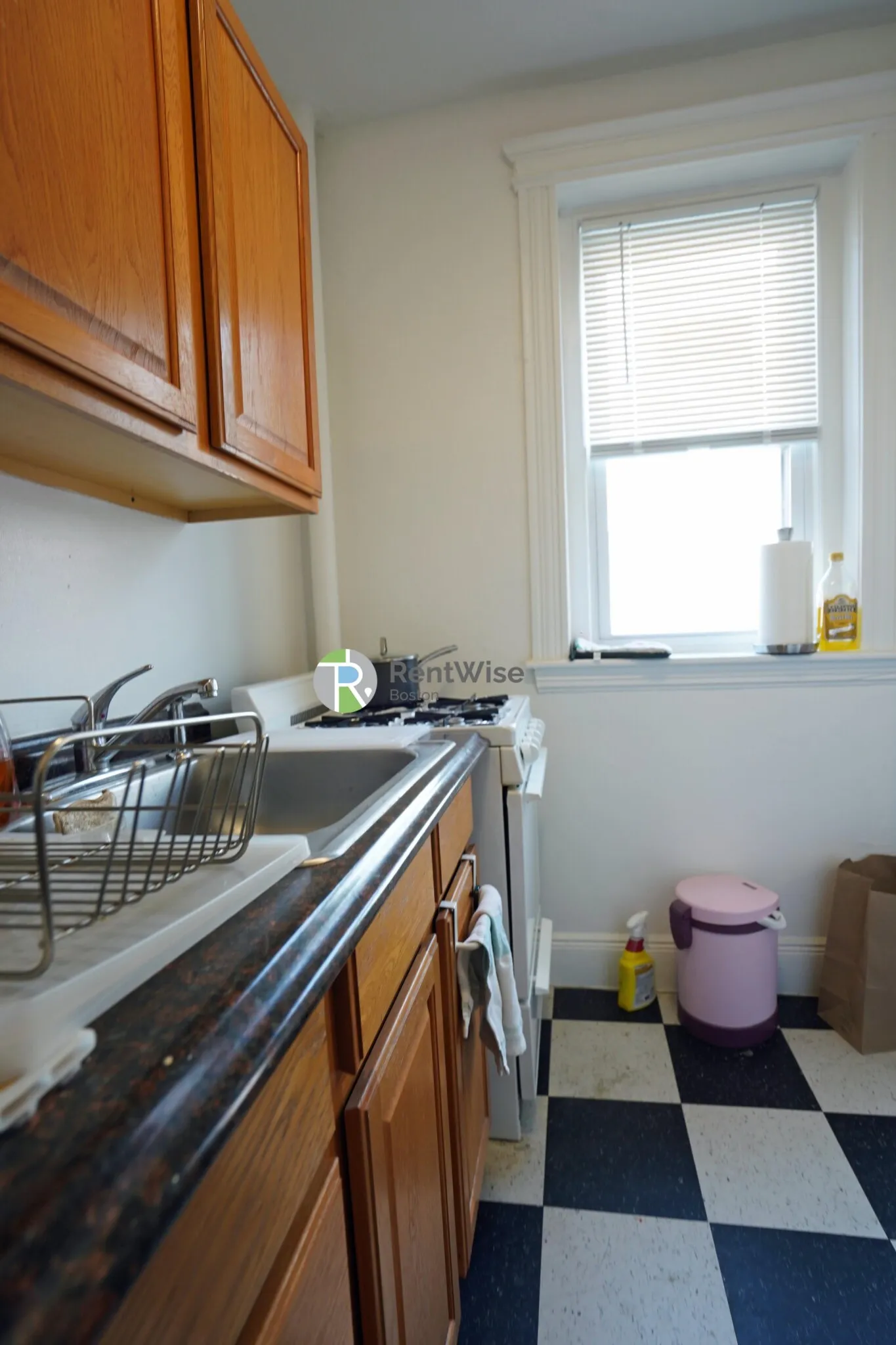 74 Brainerd Rd, Allston