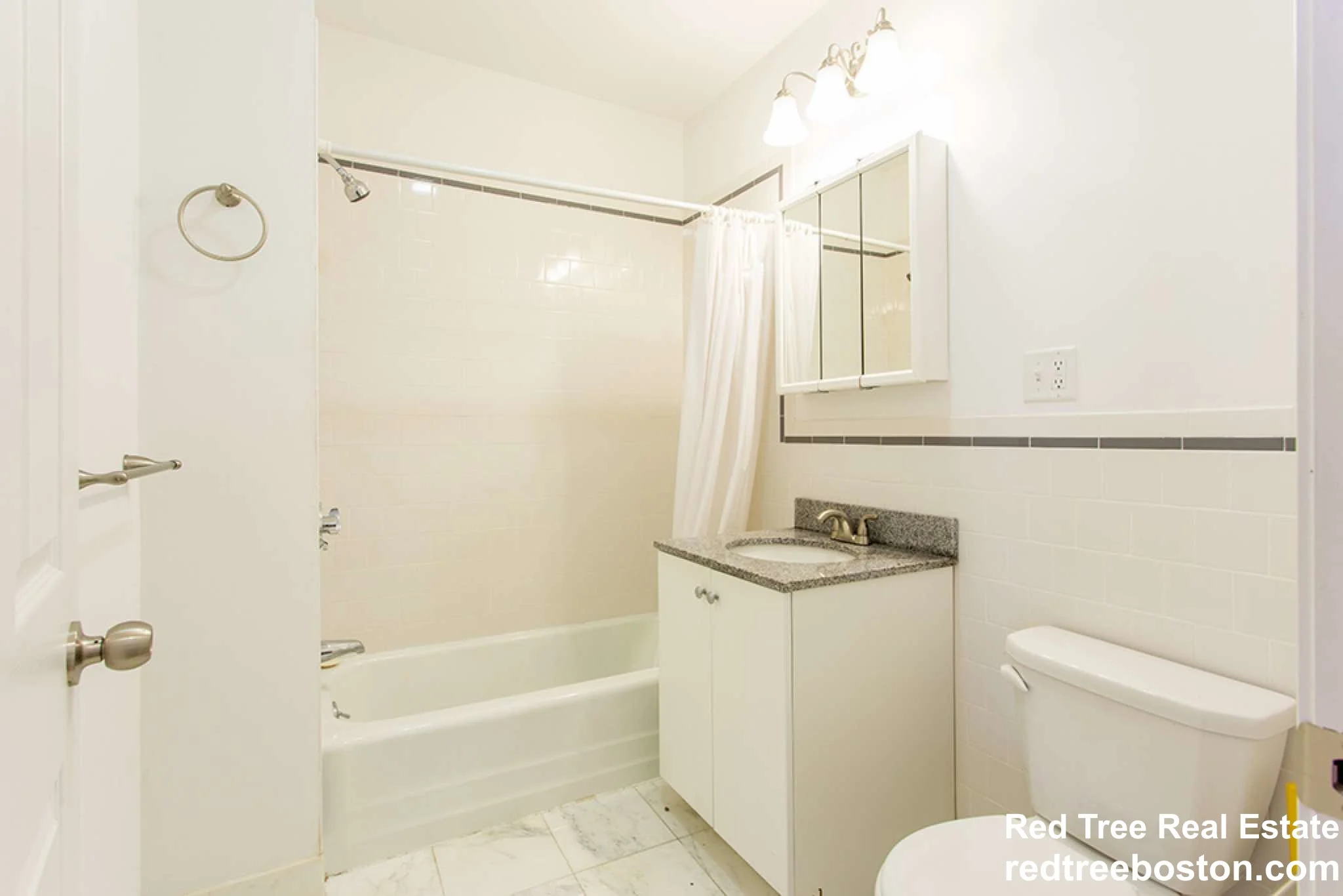 11 Peterborough St, Fenway