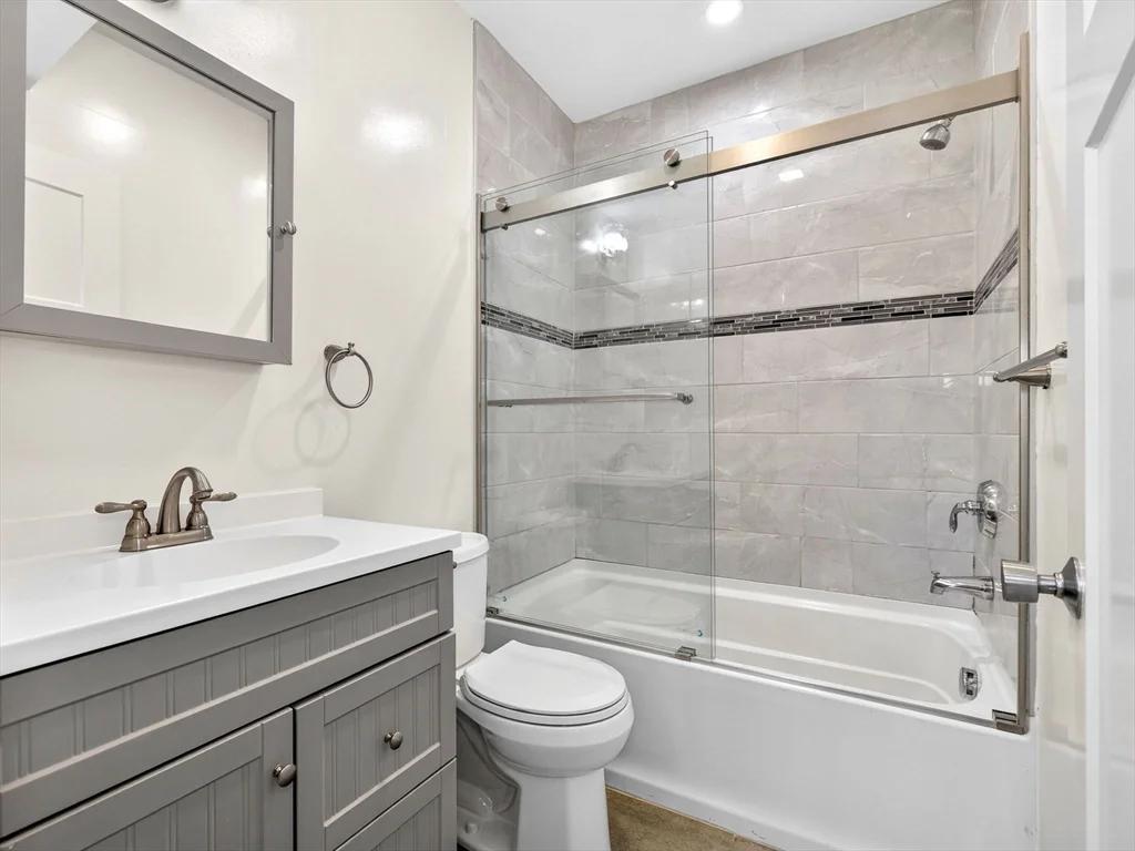 238 Havre St, East Boston