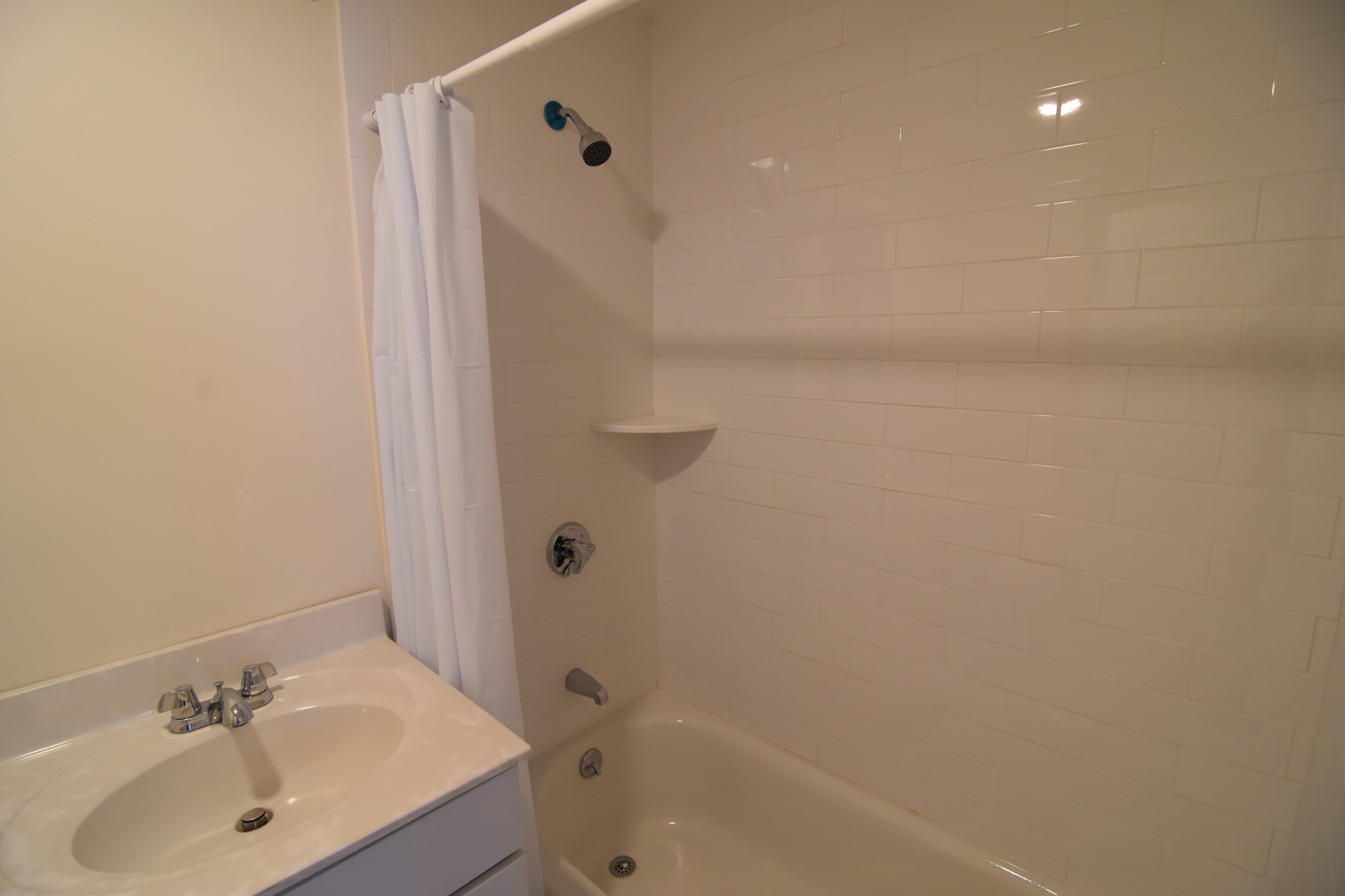 5 Barrows St, Allston