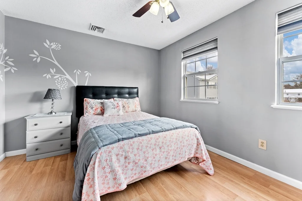 45 Waters Edge, Ludlow