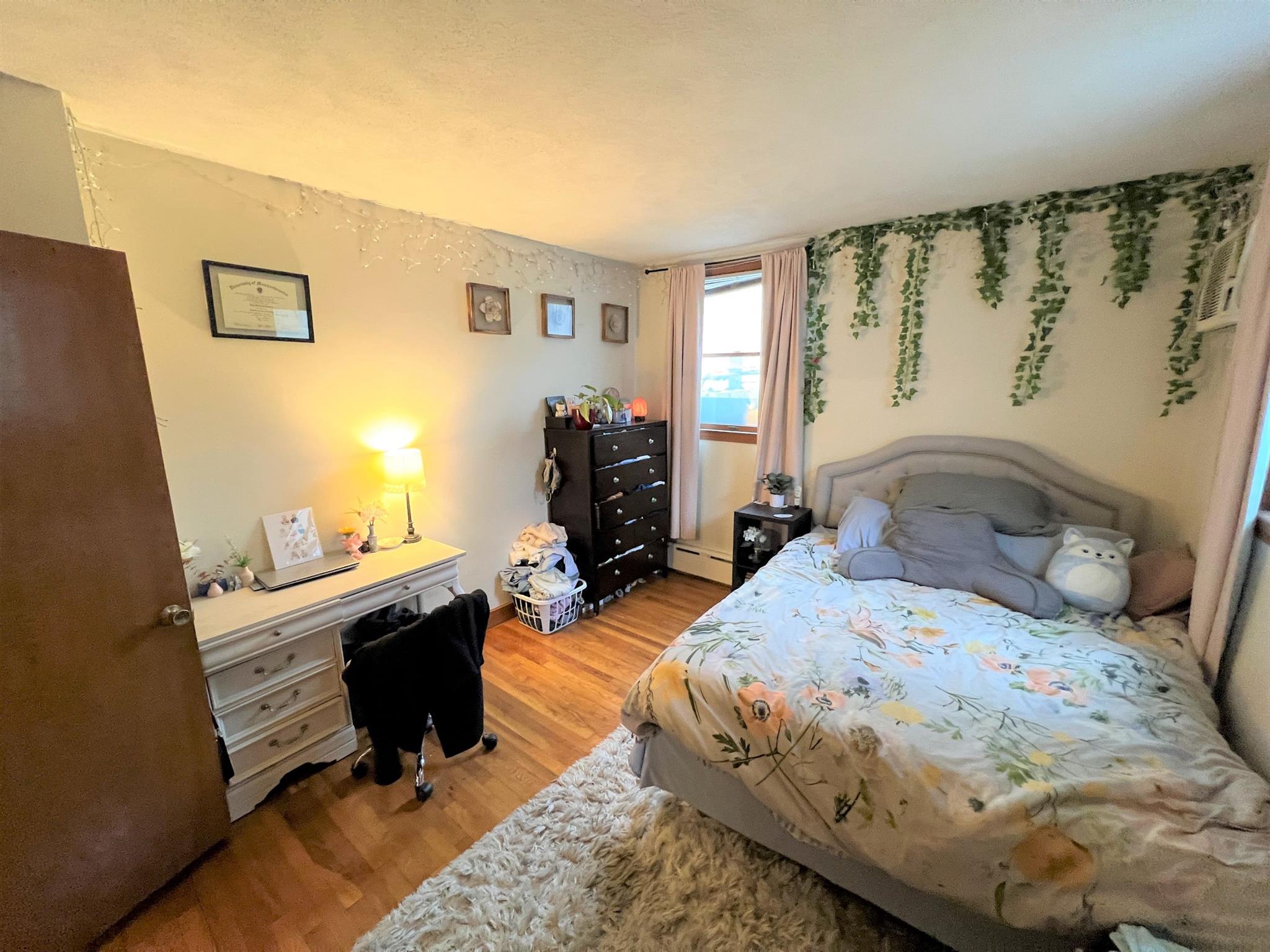 4 bed, 2 bath apartment for rent at 213 Holland St Unit 2, Davis Square — photo 7 of 17
