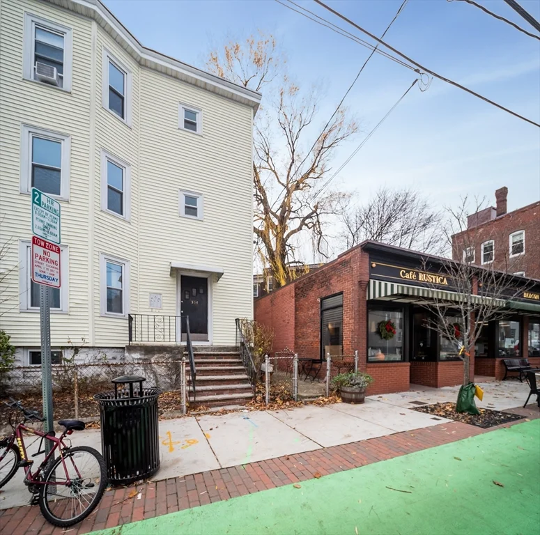 354 Beacon, Ward Two