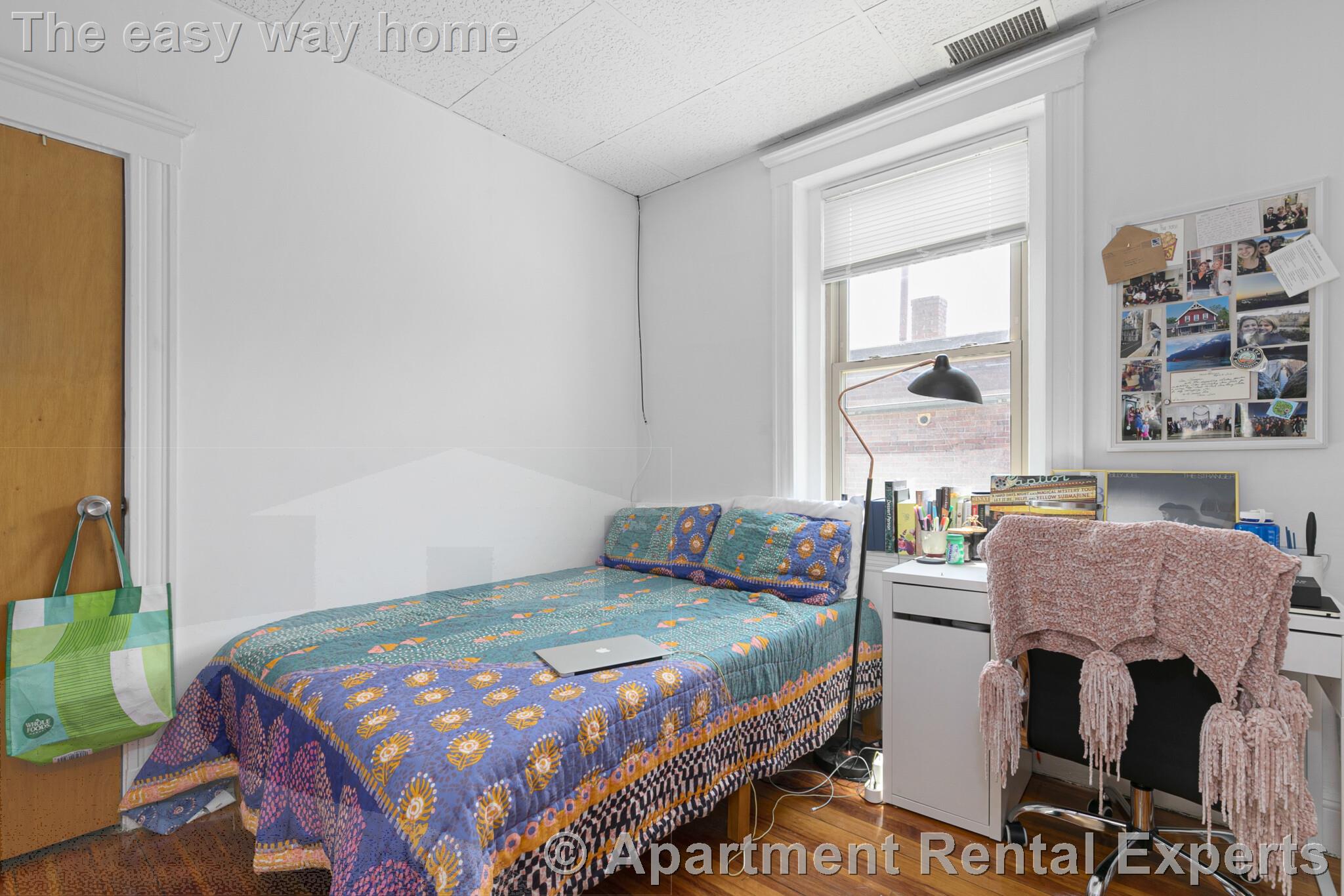 9 Woodbridge St, Davis Square